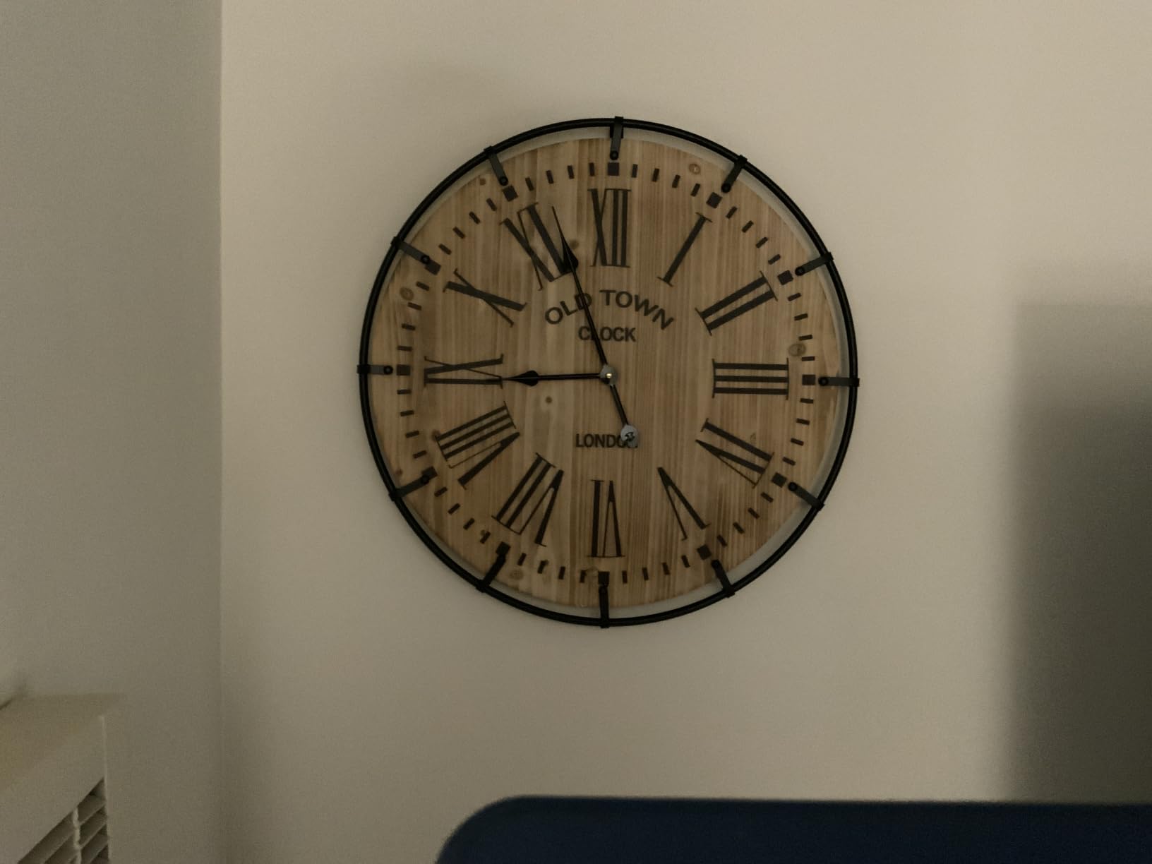 EMAX HOME 30 Inch Extra Large Wall Clock - Farmhouse Rustic Wood & Metal Design Silent Non-Ticking Battery Operated Decorative Oversized Clock for Living Room, Kitchen, Office & Bedroom customer photo 2