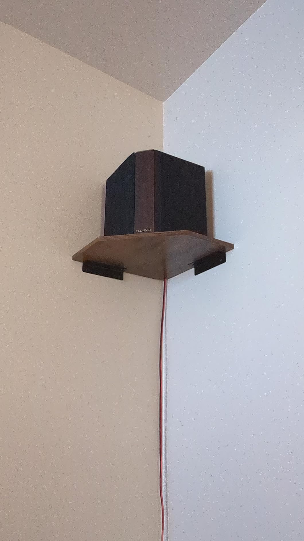 Homode Corner Shelf Wall Mount, Set of 4 Floating Corner Shelves with Cord Hole for Cable Box, Wood Corner Hanging Shelves for Bathroom Bedroom Kitchen, Rustic Brown customer photo 1