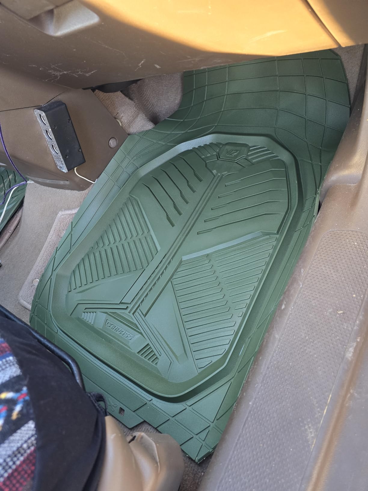 CAR PASS Heavy Duty Rubber Car Mats with Cargo Liner, Deep-Dish Car Floor Mats and Trunk Mat All Weather, Universal Trim-to-Fit for SUVs Trucks Sedans, Waterproof Anti-Slip, Trimmable V12 Black customer photo 2