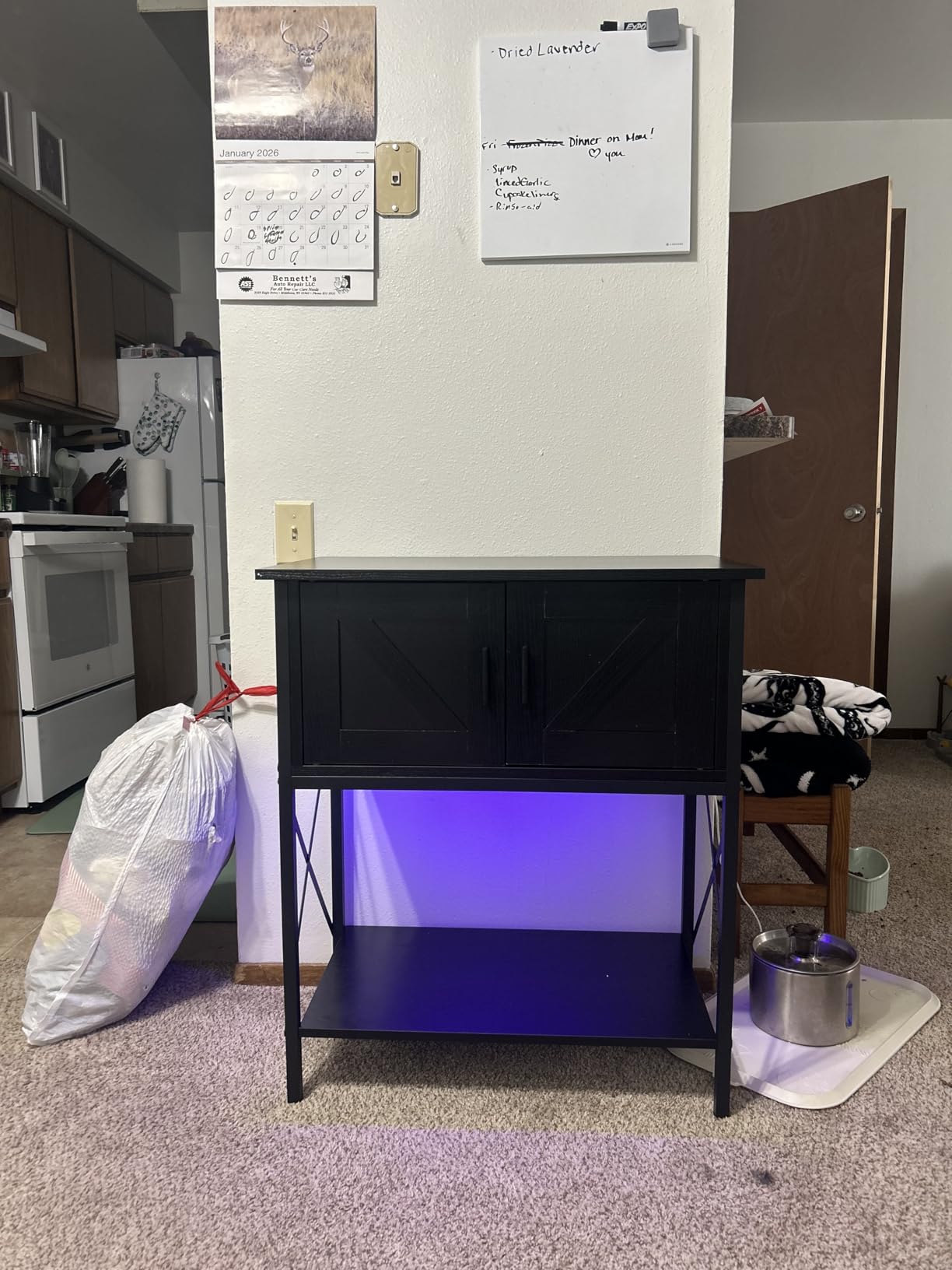 HOOBRO 20 Gallon Fish Tank Stand with Power Outlets and LED Light | Metal Frame Aquarium Stand, Reptile, Turtle Tank Stand with Cabinet Storage, 27.6'' L x 15.7'' W, 300 LBS Capacity, Black customer photo 1