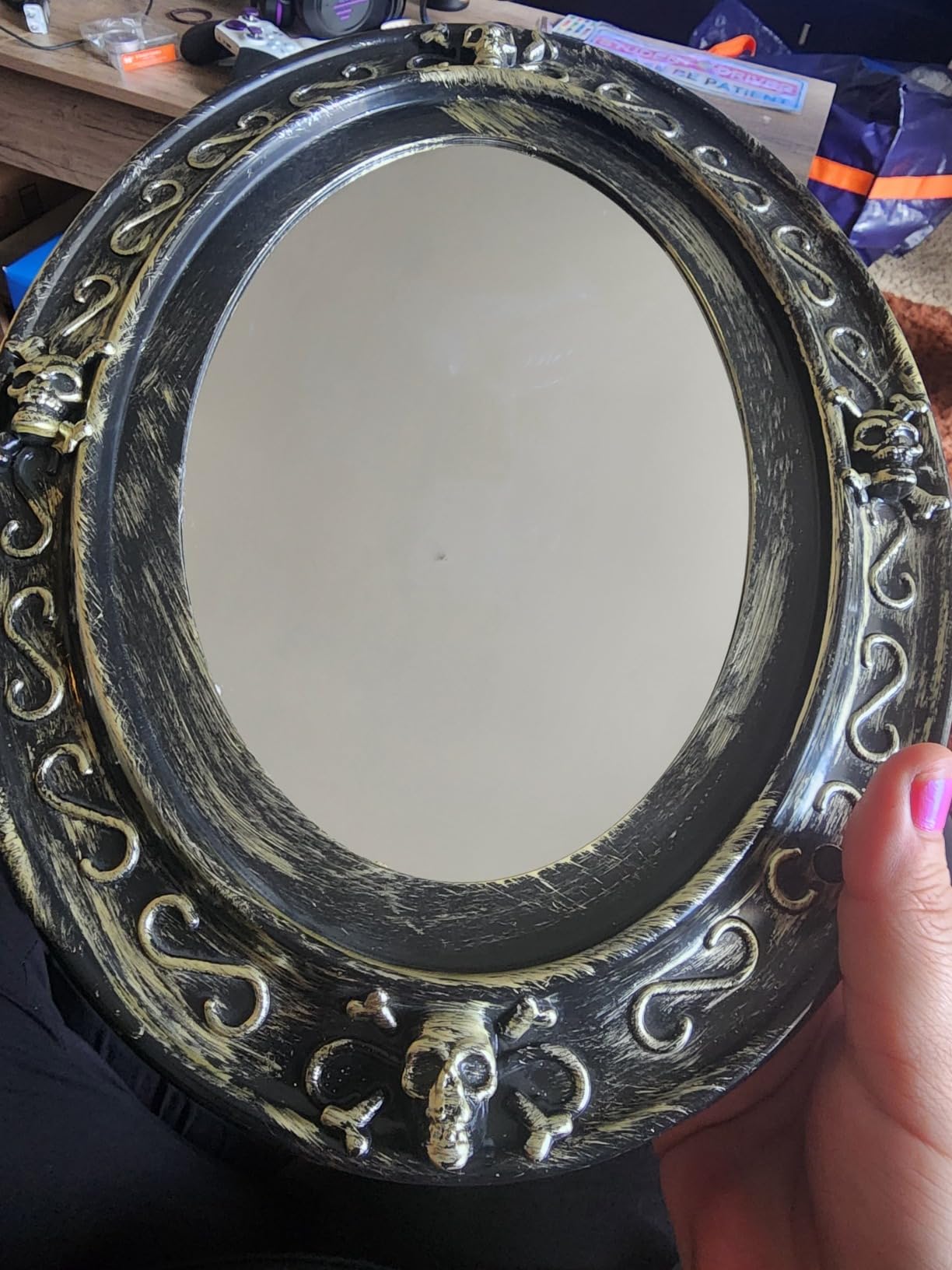 TURNMEON Halloween Animatronic Talking Haunted Mirror Decorations - Motion & Light Sensor Activated, Creepy Sounds & Glow, Wall Mounted, Indoor/Haunted House Decor, Magic Mirror Horror Prop customer photo 1