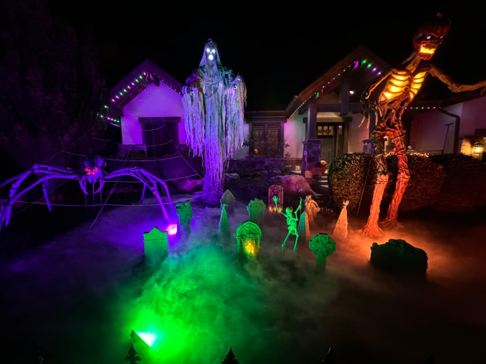 Fog Machine Low Lying, 1500W Smoke Machine Stage Fog Maker Fogger 18000CFM with Remote & Wired control for Halloween Wedding Party Stage Effect customer photo 2