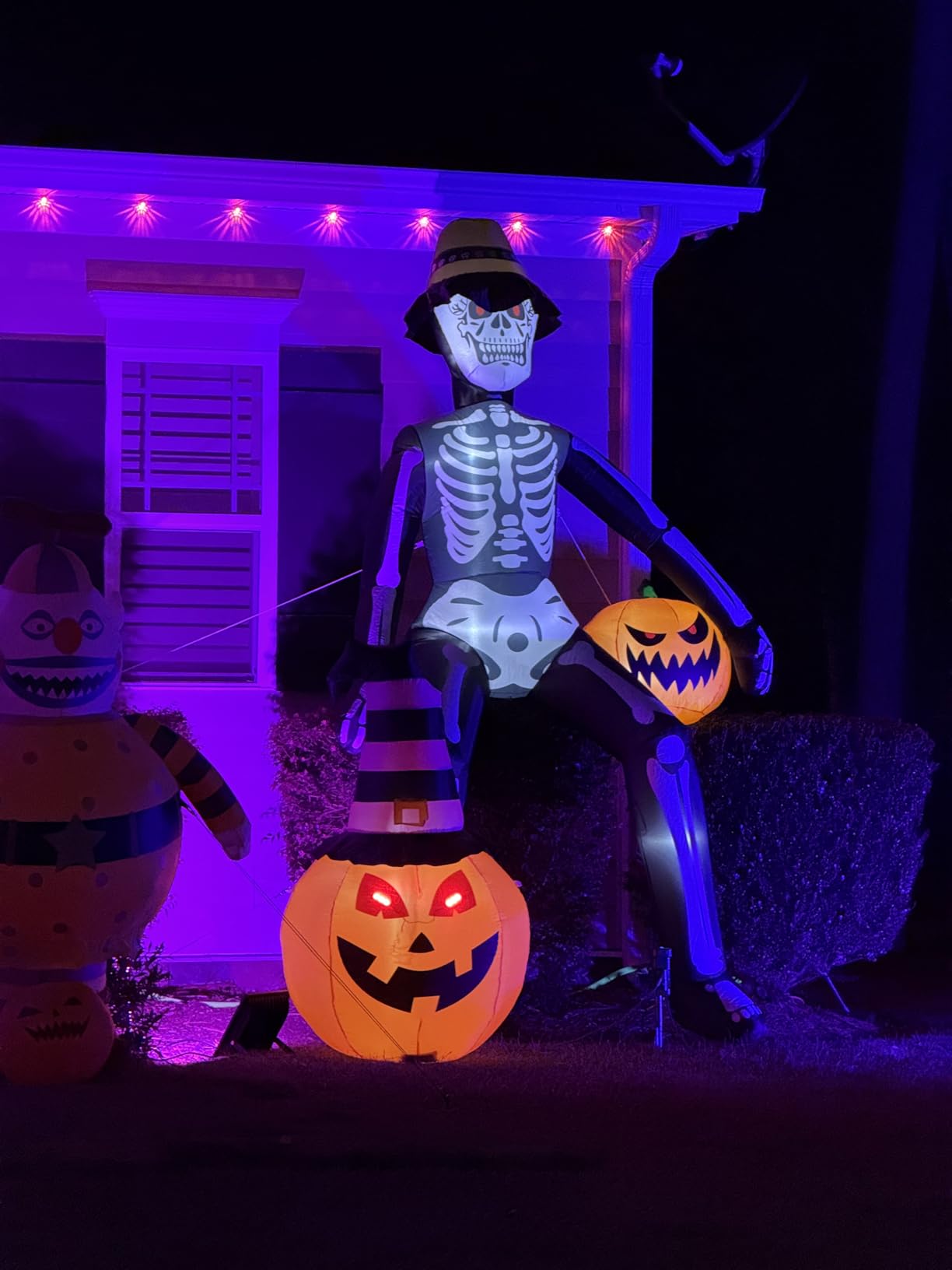 OurWarm 10 FT Inflatables Skeleton Halloween Decor Outdoor, Giant Blow Up Decorations Holding Pumpkin, Scary Halloween Inflatables Sitting Skeleton with Built-in LEDs for Rooftop Balcony Garden Party customer photo 1