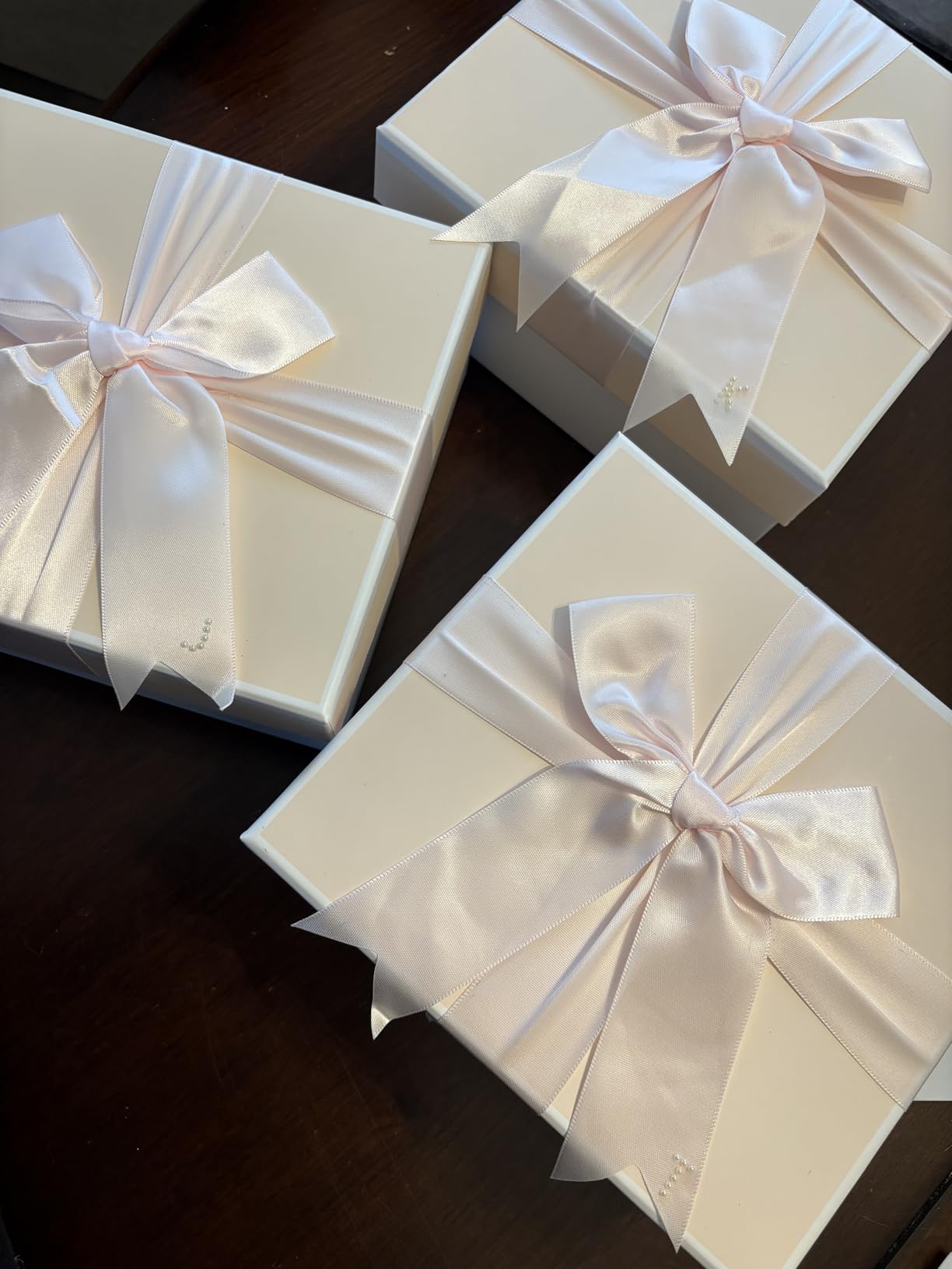 Irenare 8 Pcs Bridesmaid Proposal Gifts Set whit Box,Champagne | Will You Be My Bridesmaid Card, with Robe Makeup Bag Cup Hair Tie Bracelet Diamond Pen Box customer photo 2