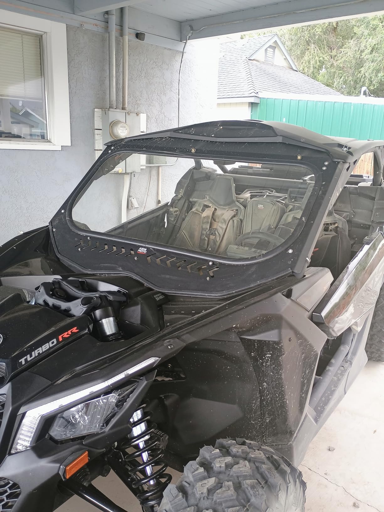 KEMIMOTO X3 Glass Windshield with Sliding Vents Compatible with Can-Am Maverick X3, 7MM Thick DOT Approved Laminated Safety Glass, Scratch Resistant Than Polycarbonate, Includes Dual Manual Wipers customer photo 2