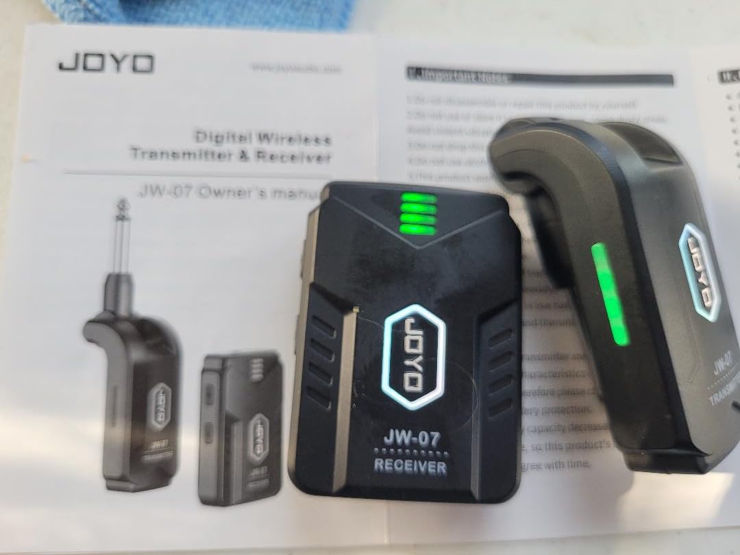 JOYO Wireless in Ear Monitor System 2.4G Wireless IEM System with Transmitter Clip on Receiver Automatic Pairing in-Ear Monitoring for Studio, Guitar, DJ, Live Performance (JW-07) customer photo 2