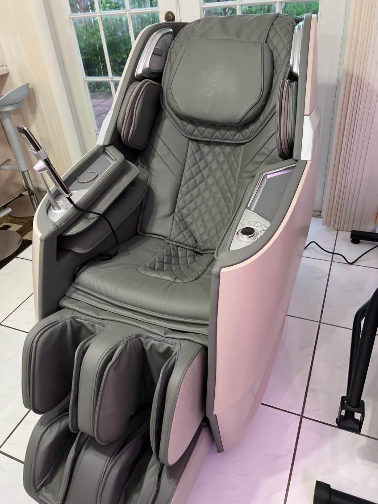 4D Massage Chair Full Body Zero Gravity OverSize Recliner with Body Scan | 55