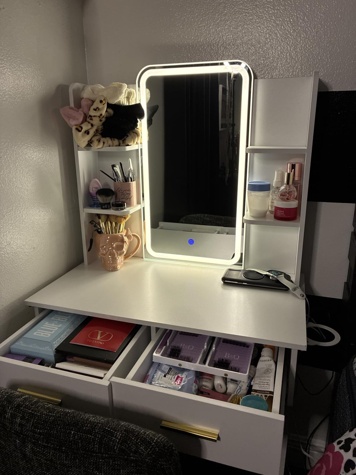 Vanity Desk with LED Lights Mirror & Power Outlet, Small Makeup Vanity Table Set with Storage Drawers & Chair, 3 Lighting Modes & Adjustable Brightness, Dressing Table for Women Girls Bedroom, White customer photo 2