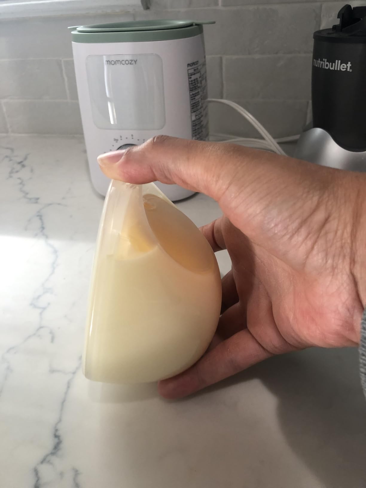 Medela Swing Maxi Hands-Free Electric Breast Pump | 1Ct customer photo 2
