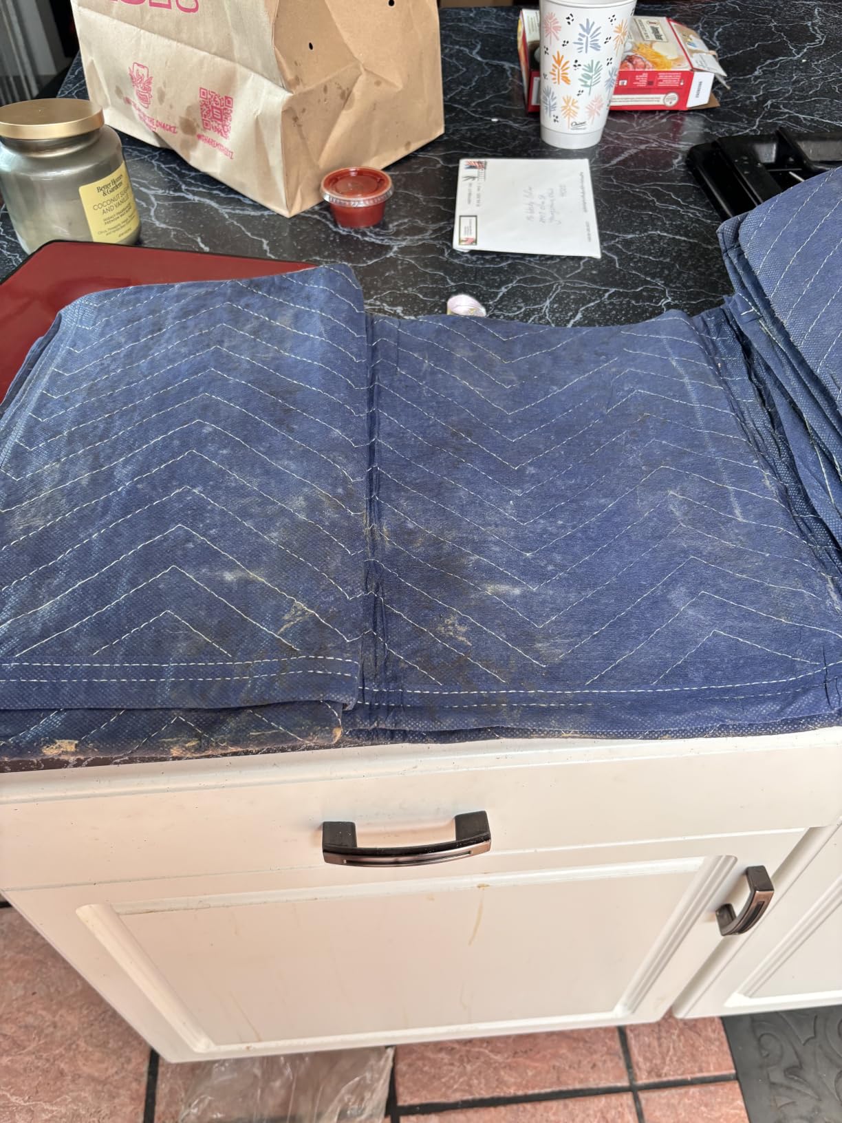 2 Pcs Moving Blankets, 40 x 72 inches Heavy Duty Packing Blankets for Protecting Furniture Professional Quilted Shipping Furniture Pads, Padded Mover Blankets (Blue) customer photo 1