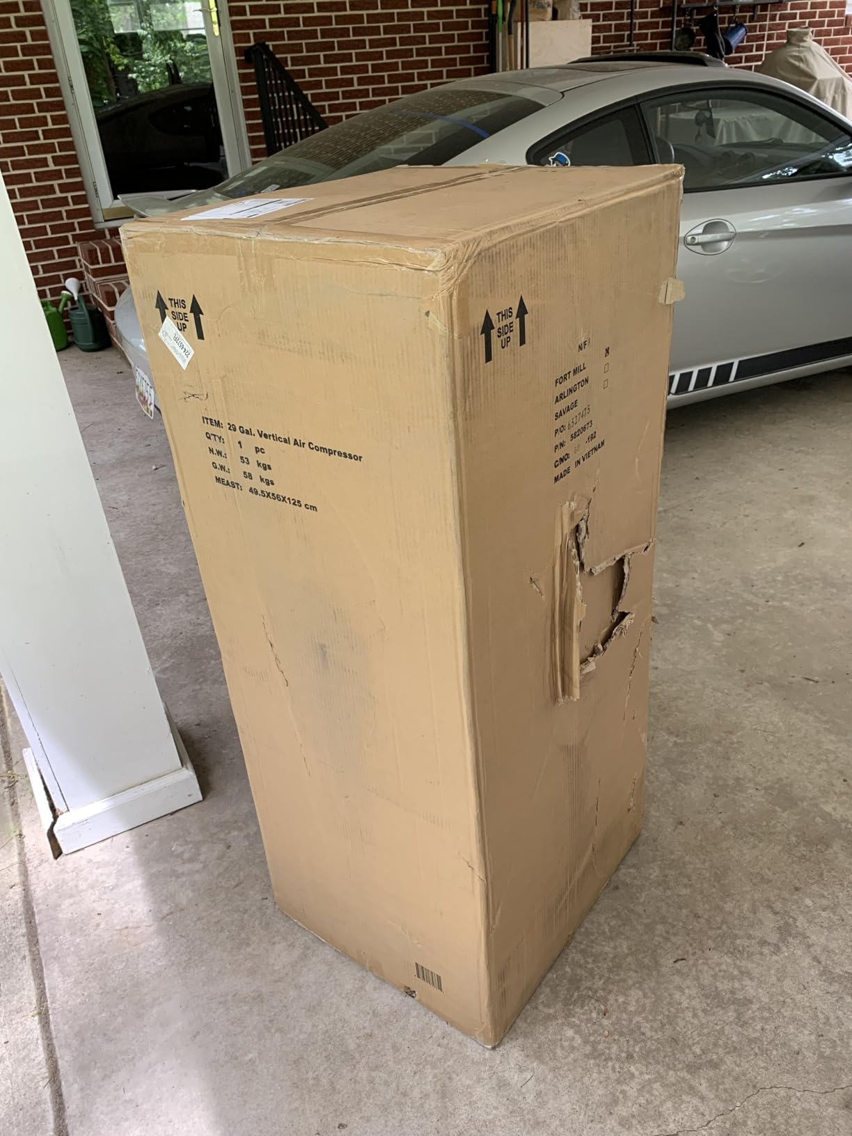 Klutch 20-Gallon Air Compressor, 2 HP, 120V, 175 PSI, 4.2 SCFM at 90 PSI customer photo 2