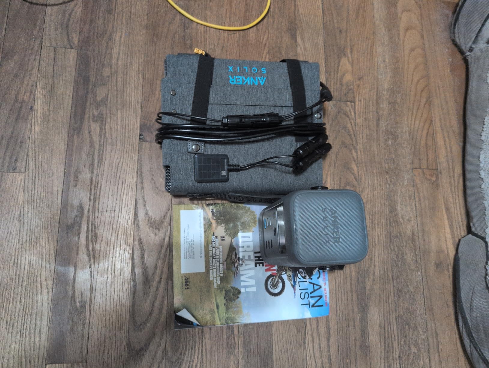 Anker SOLIX C200 DC Portable Power Station and 60W Solar Panel, 192Wh, 200W, 192Wh LiFePO4 Battery, 200W Solar Generator for Outdoor, Travel, and Emergency Use (No Wall Charger Included) customer photo 1