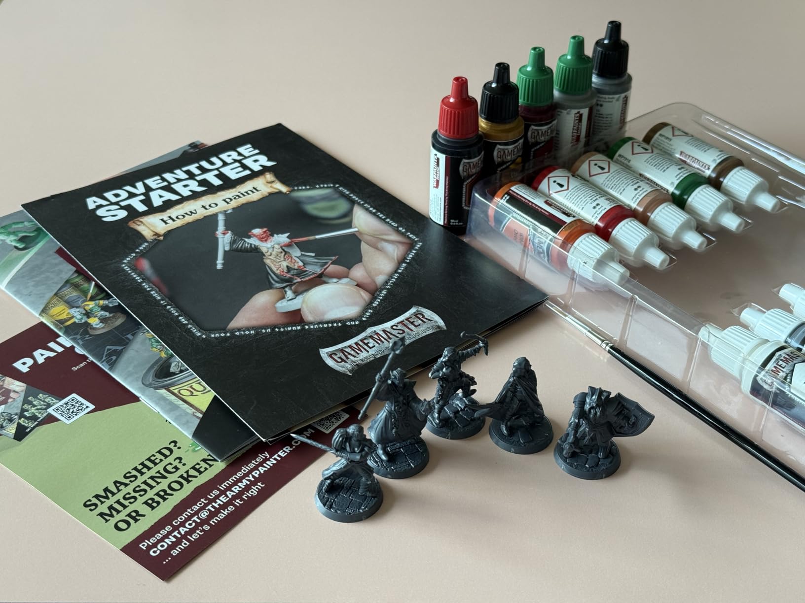 The Army Painter, GameMaster Adventure Starter Set, 15 x 18 ml | 15 x 18ml Warpaints Fanatic Acrylic paints, incl. a Brush-On Primer, 5 FREE Miniatures & 1 Brush - For Warhammer & Dnd customer photo 2