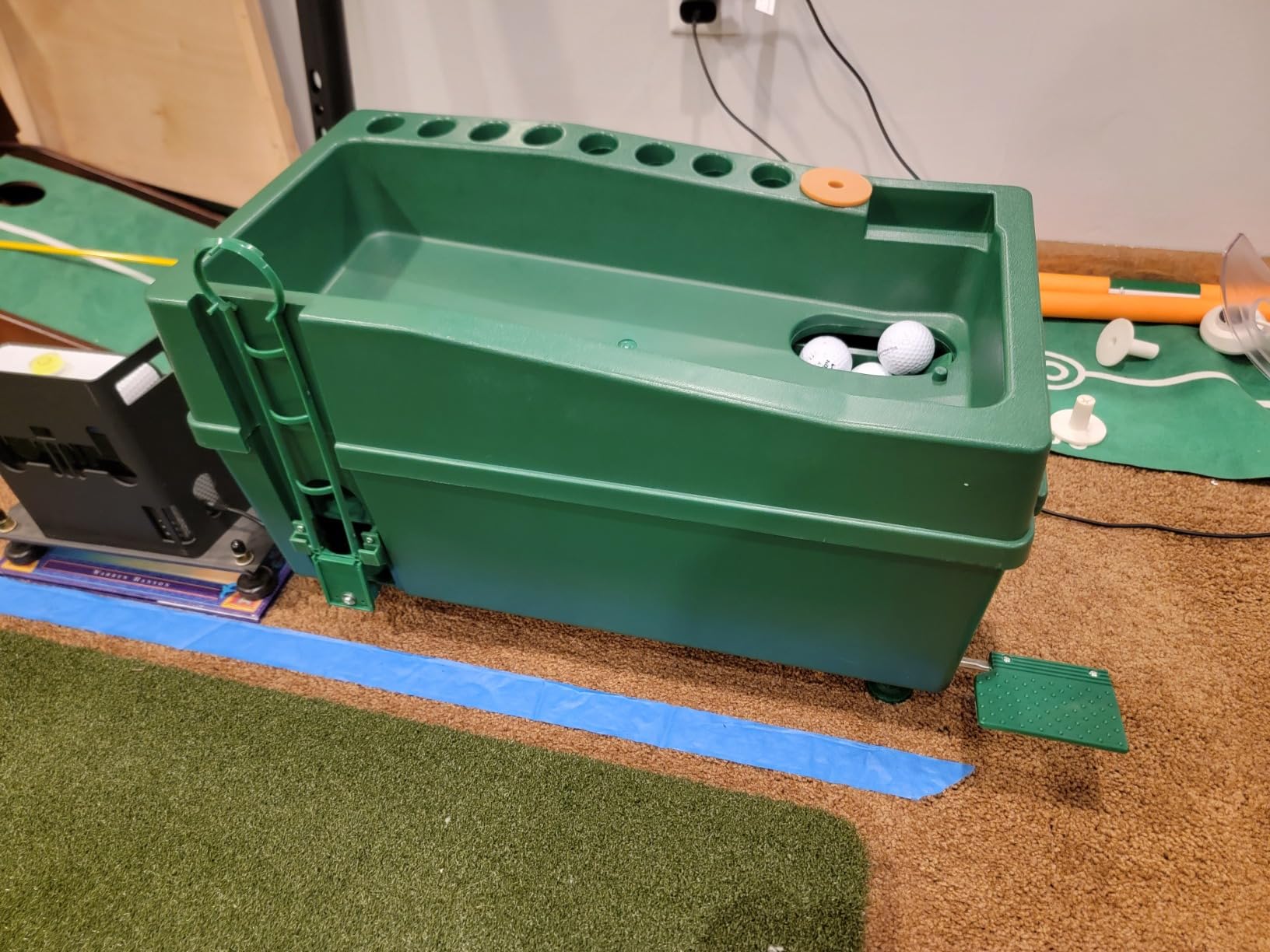 WBM Automatic Golf Tee Machine, Golf Ball Dispenser Tee, Golf Swing Trainer customer photo 1