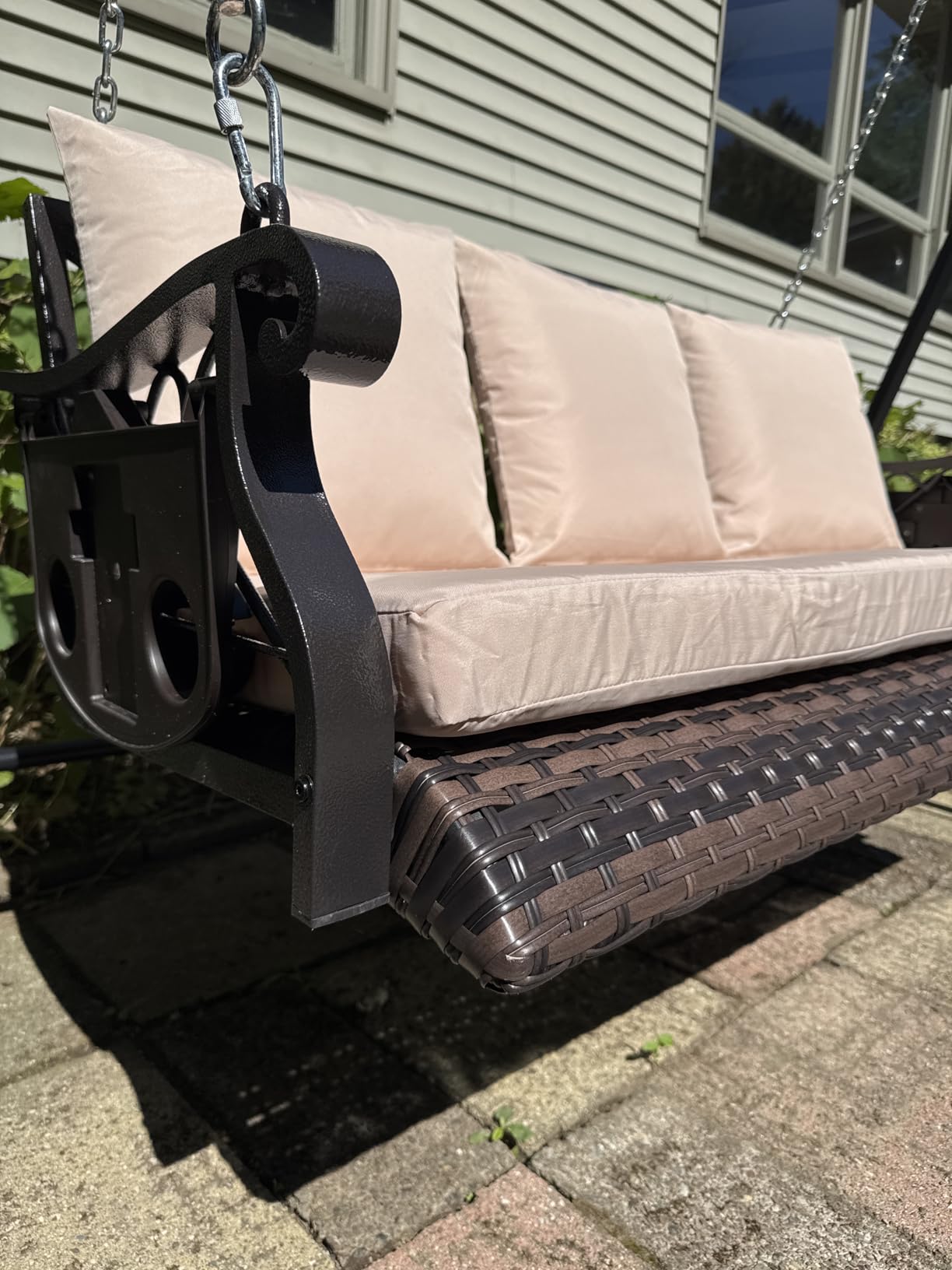 ZZW 3-Person Wicker Porch Swing Chair Heavy Duty 900 LBS Outdoor Rattan Patio Swing Chair w/Cup-Holder & Steel Chains Hanging Bench Porch Swing Cushions for Deck & Backyard & Garden customer photo 1