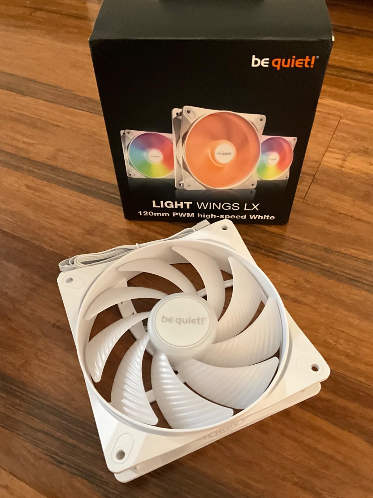 Light Wings LX 120mm PWM high-Speed Triple Pack, 3 Fans Included, Illuminated hub, Multiple Colors and Modes, Optimized Fan Blades for Extraordinary air Pressure, Daisy Chain Option customer photo 1