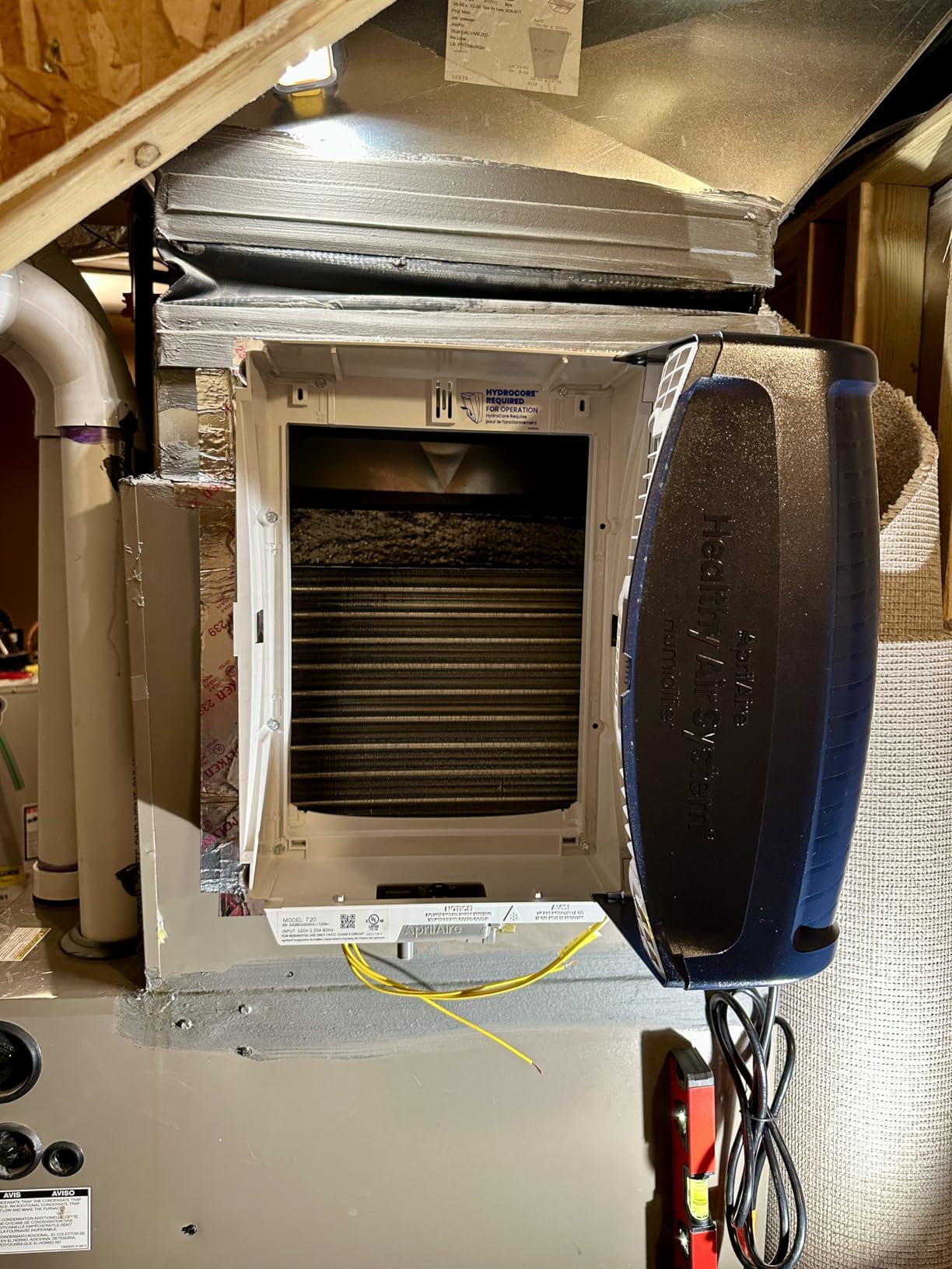 AprilAire 720A Whole-House Fan-Powered Evaporative Humidifier - 21 Gallons Per Day, Water Saving With Automatic Digital Control for up to 6,250 Sq. Ft., Part of the AprilAire Healthy Air System customer photo 1