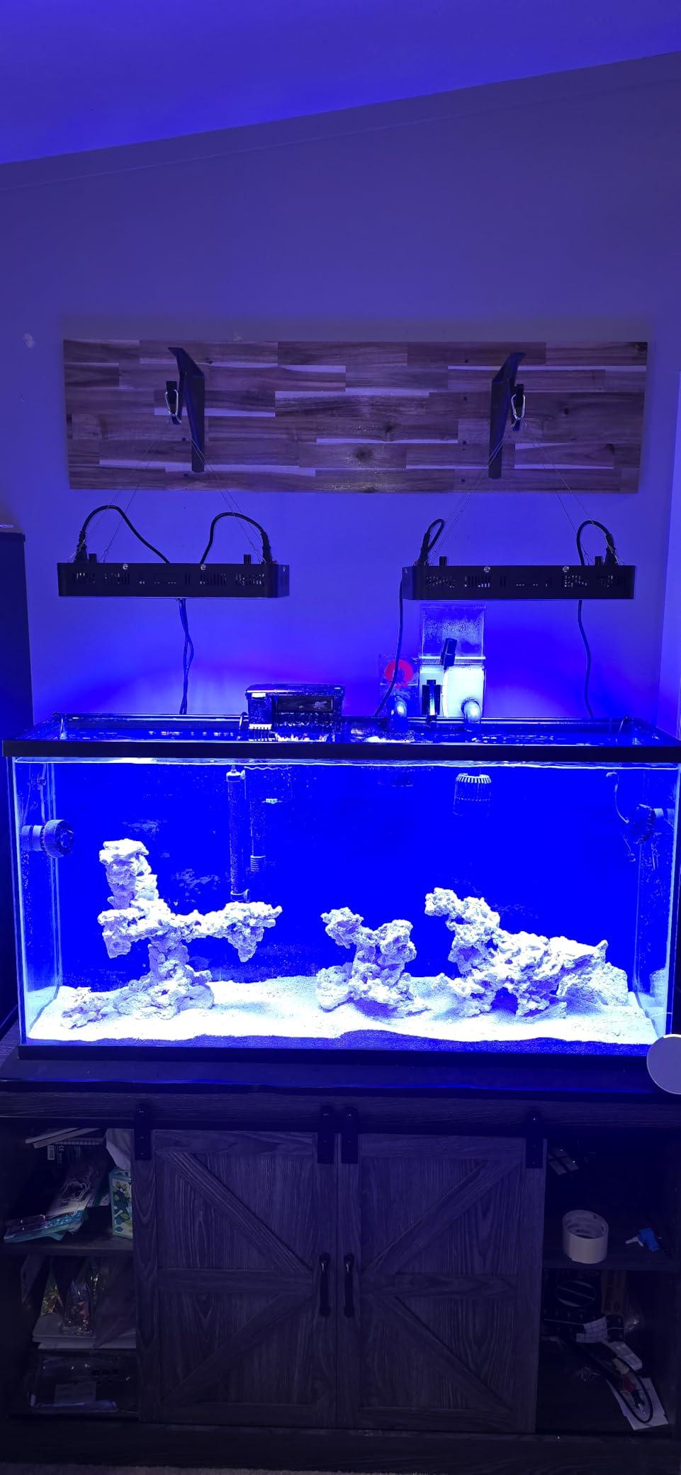 Hlivelood Farmhouse 55-75 Gallon Fish Tank Stand with Power Outlet, Aquarium Stand w/Cabinet & Sliding Barn Door, Heavy Duty Reptile Tank Stand for Fish/Turtle/Reptile Terrarium, 1000LB Capacity, White customer photo 1