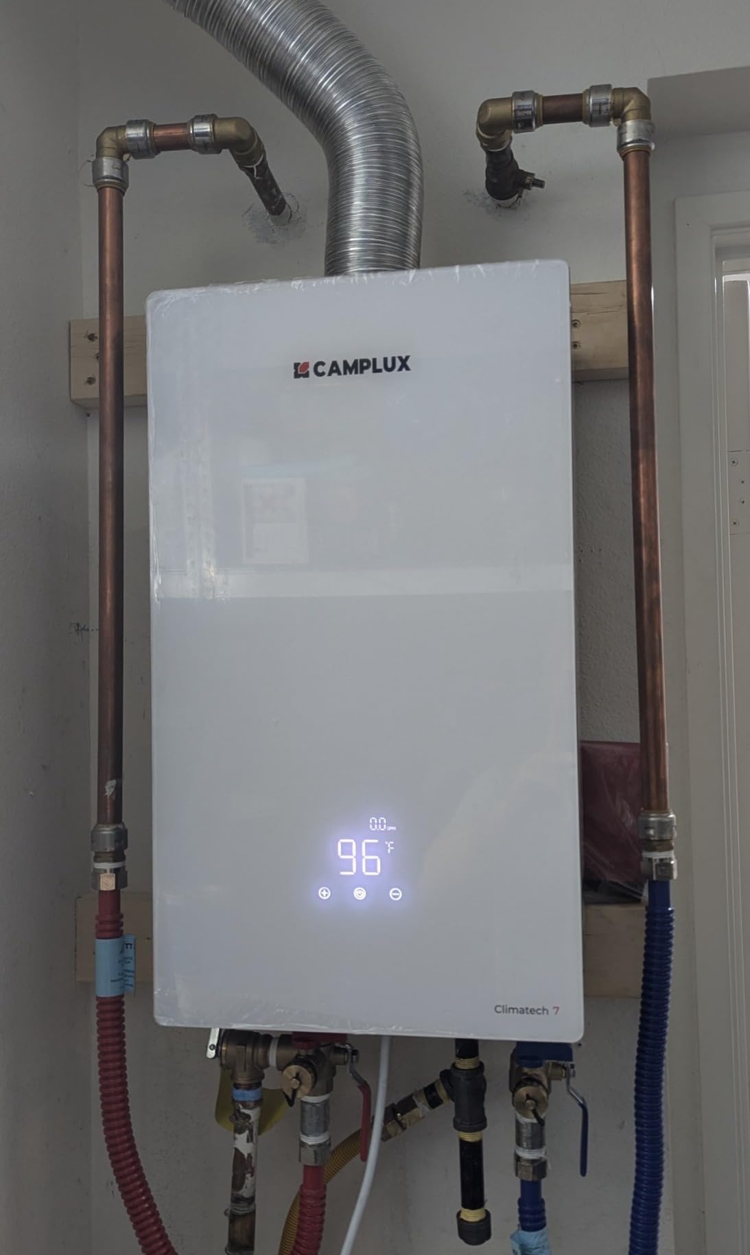 CAMPLUX Propane Tankless Water Heater Indoor, Up to 4 GPM 98,500 BTU | 3.6 GPM 85300 BTU CSA Certified High Efficiency Instant On-Demand Hot Water customer photo 1