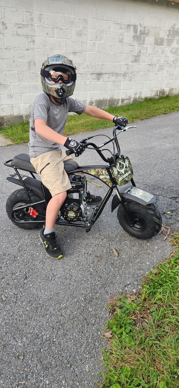 Oryxearth Mini Bike for Kids, 105CC 4-Stroke Kid Gas Powered Off-Road Pocket Pit Trail Motorcycle W/EPA Approved, Up to 28 Mph Weight Support 185 LBS, for Adults and Teens, Basic, Black customer photo 2