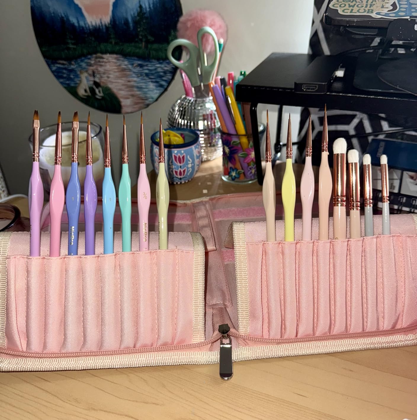 Nicpro Professional Miniature Painting Kit with Wet Palette and Paint Brush | Stay Wet Palette, 16PCS Detail Brushes Drybrush, 100PCS Pallet Paper, 4PCS Sponge, Paint Saver Palette customer photo 1