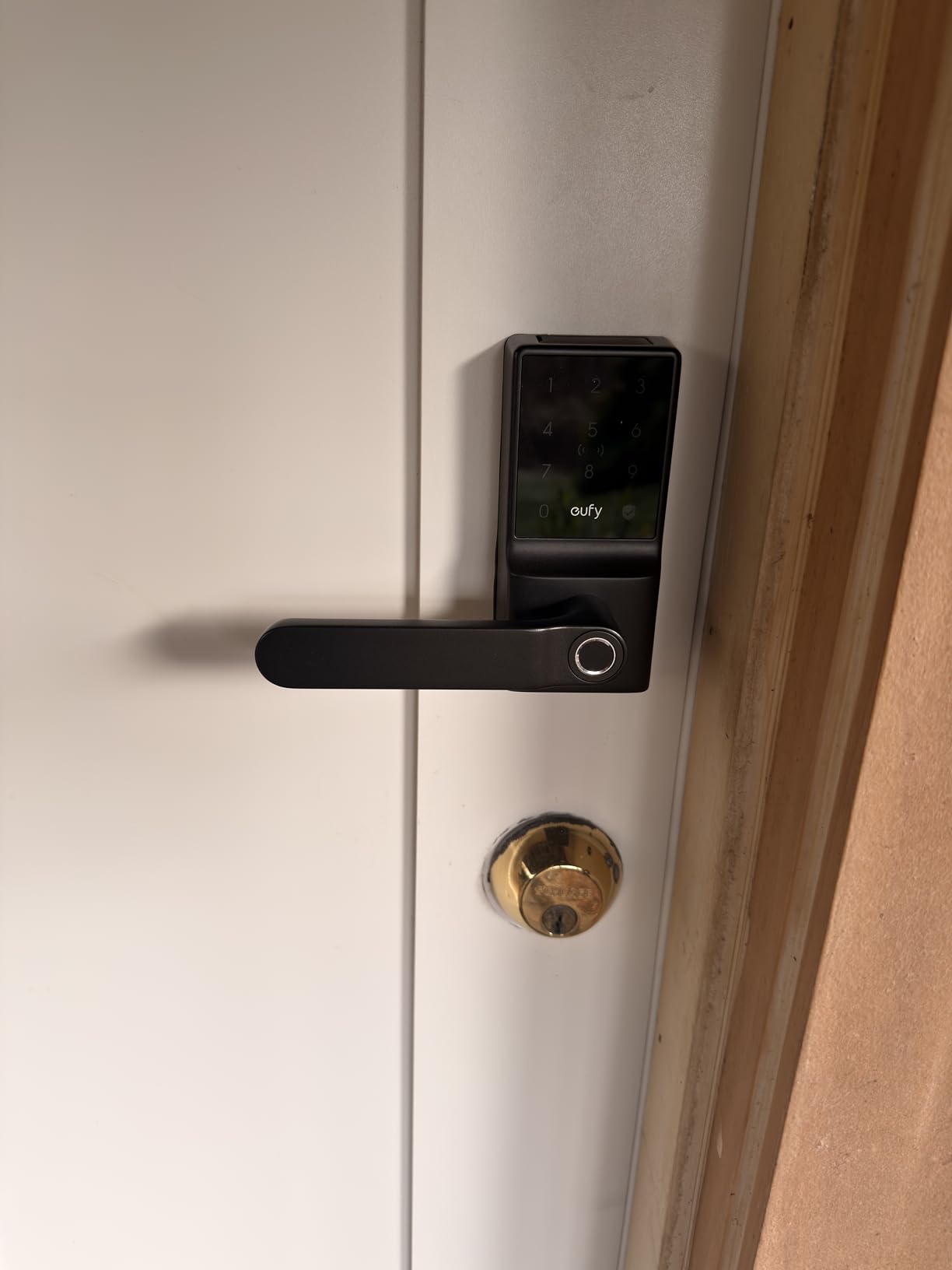 eufy Security Smart Lock C33, Keypad Door Lock with Handle, Built-in Wi-Fi, Fingerprint Door Knob, App Control, Keyless Entry Door Lock for Front Door and Bedroom, Electronic Deadbolt, IP53, Black customer photo 2