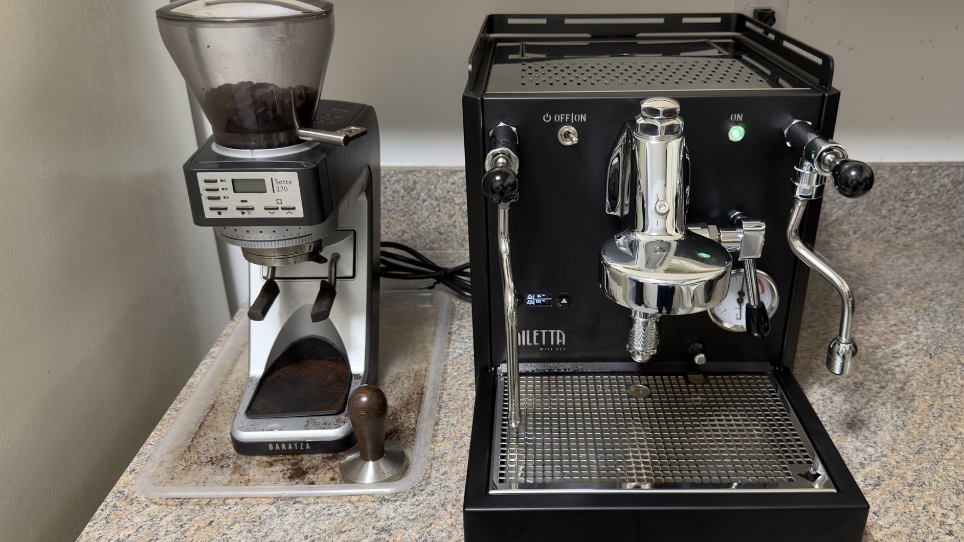 Diletta Alto Espresso Machine | Dual Boiler | PID | Shot Timer | Adjustable OPV | (Black) customer photo 1