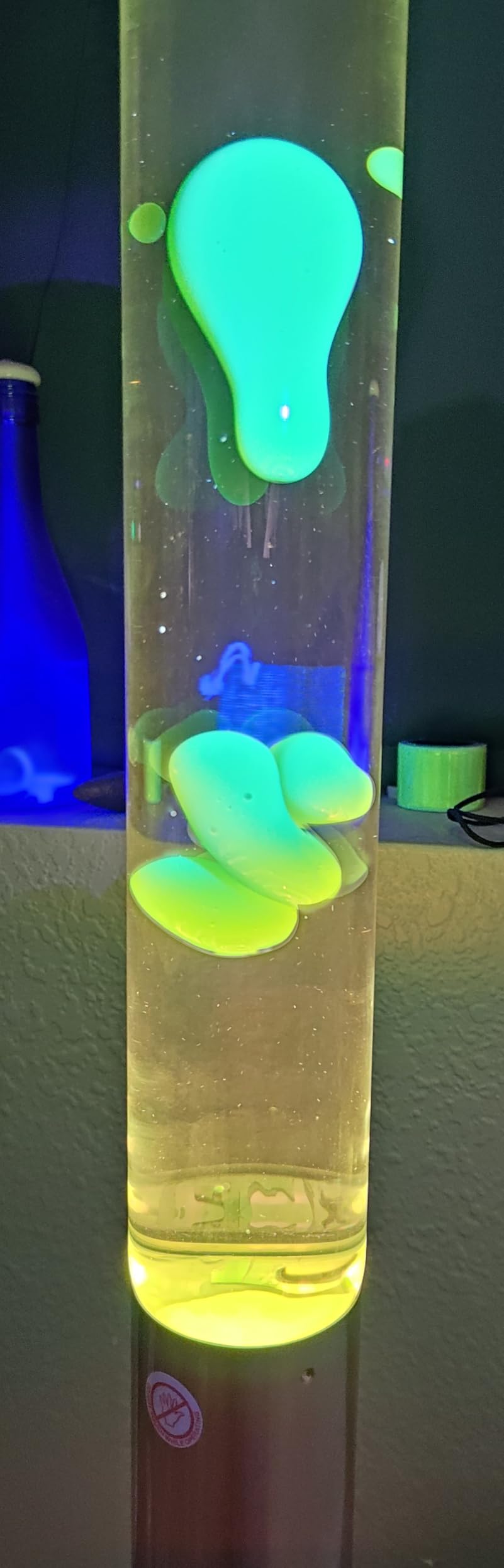 Kyzfy 47.5-Inch Liquid Motion Lamp,Magma Lamp, Mood Relaxation Light，Suitable for Home Decoration,Office Decoration, Cafes,Bars,Etc (47.5IN (Silver)) customer photo 1