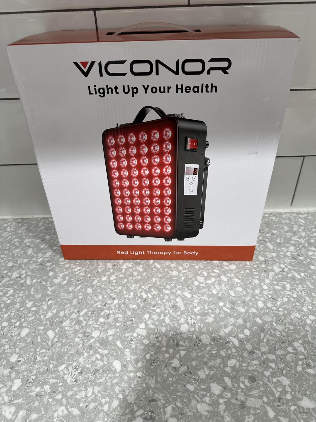 Red Light Therapy for Body, 660nm 850nm Near Infrared Light Therapy Panel, 60 Dual Chip LED Device with 300W of Power, Ideal for Body, Face, Improve Sleep, Skin Health, Includes Hanging Kit & Handle customer photo 2