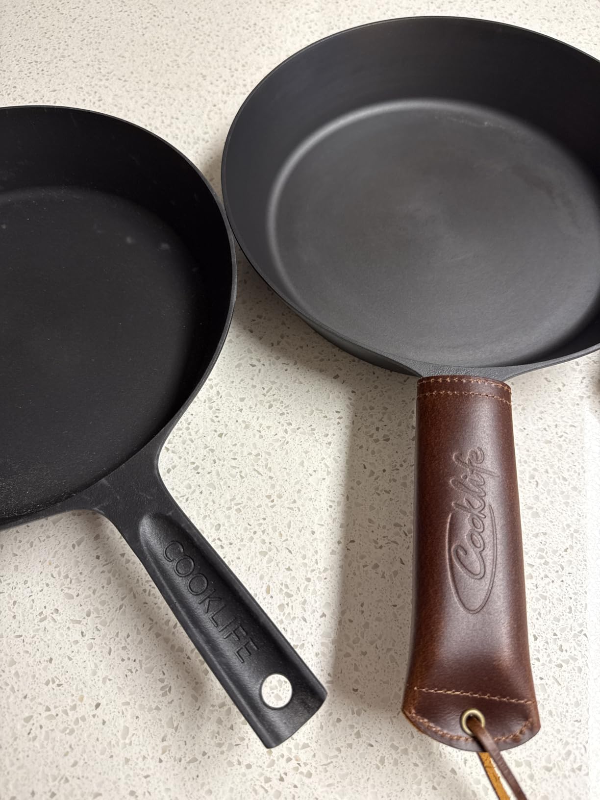 COOKLIFE 10 Inch Lightweight Pre-Seasoned Cast Iron Skillet, Smooth Fry Pan | Non-Stick Polished Skillet Use with an Oven, Stove, Grill, or Campfire, Handcrafted, PFAS-Free, Non-Toxic, Easy to Clean customer photo 2