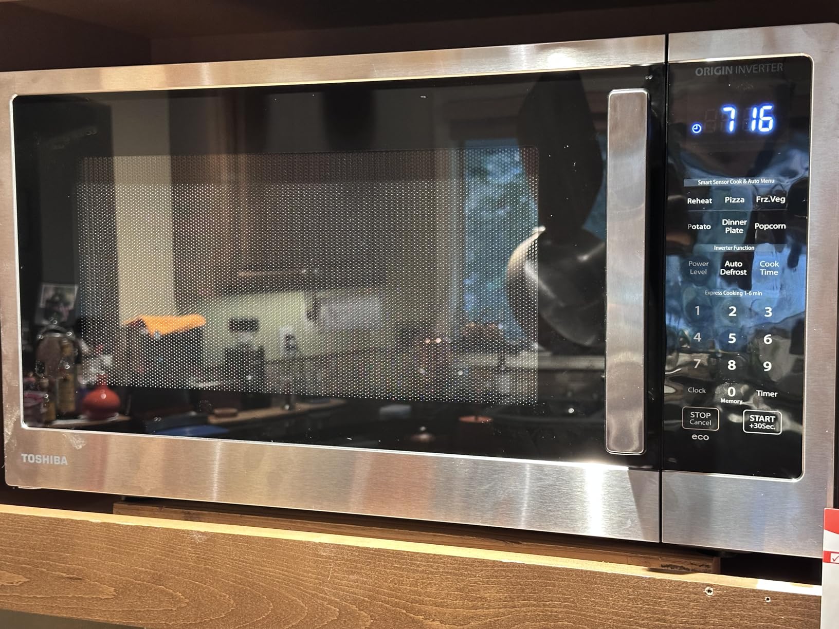 TOSHIBA Countertop Microwave Oven with Inverter, 2.2 Cu.Ft, 1200W | Sensor Cook, 6 Auto Menus, 16.5 Inch Removable Turntable, Child Lock, for Large Family, Stainless Steel customer photo 2
