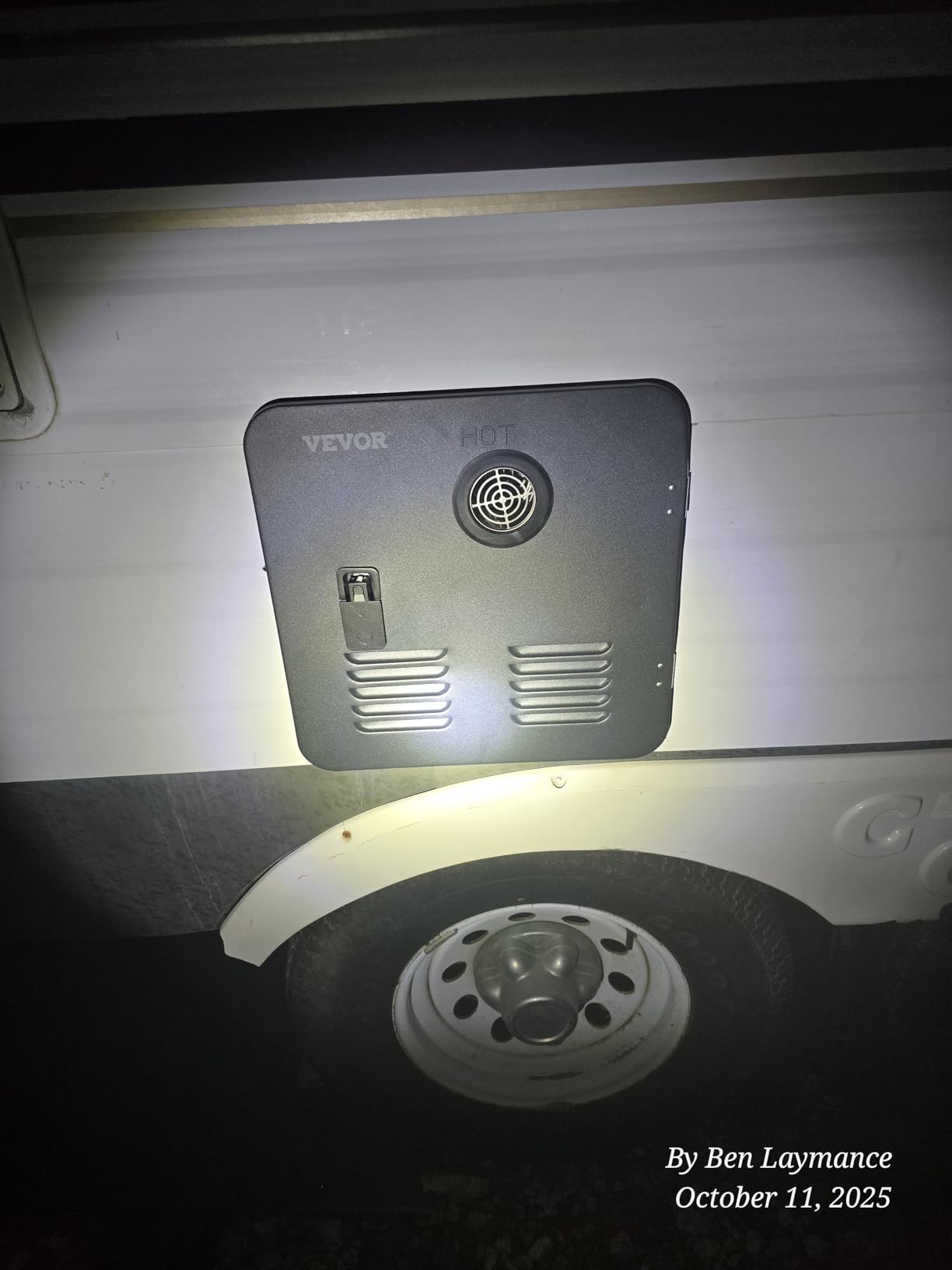 VEVOR RV Tankless Water Heater 42000 BTU with 15 x 15 in Black Access Door, for RV Families and Everyday Travel, with Remote Controller for On-Demand Hot Water customer photo 1