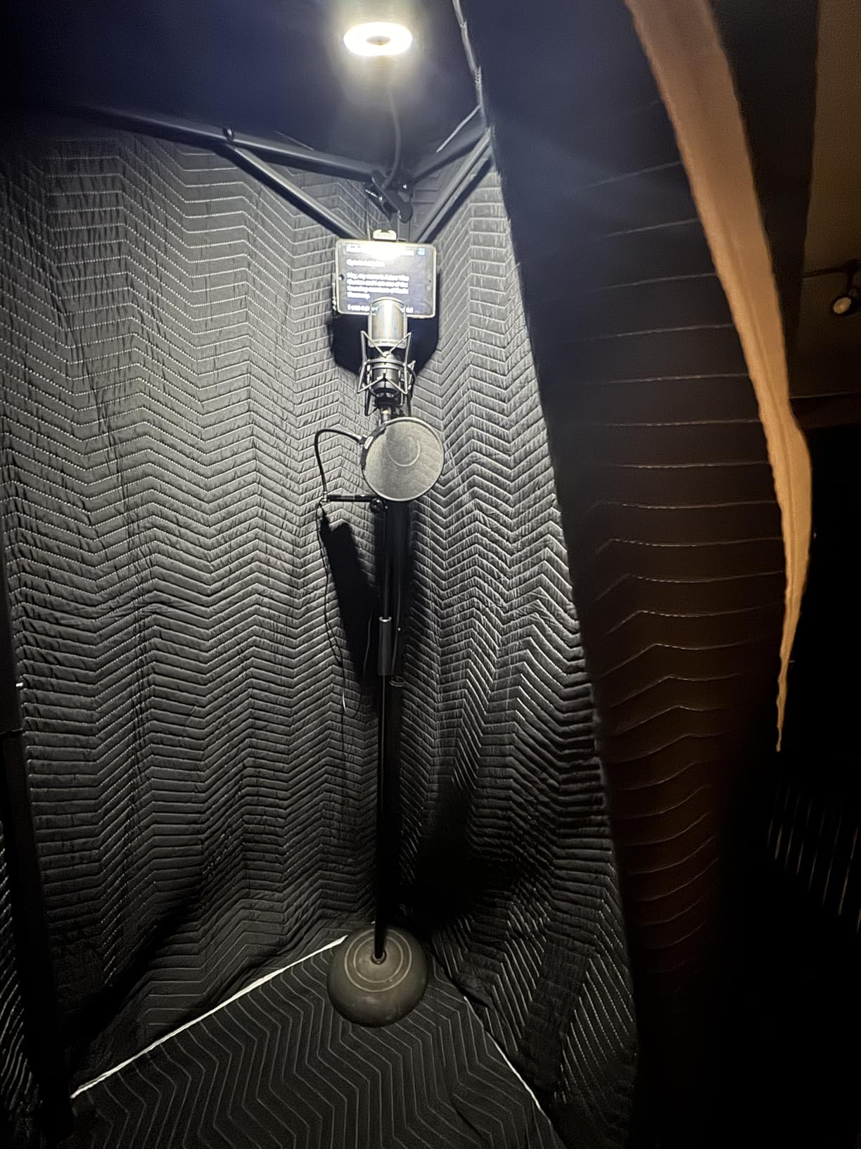 Portable Vocal Booth,Recording Booth Sound Booth for Recording Echo-Free Vocals Complete Home Recording Studio Foldable with Travel Bag for Voiceovers, Podcasts & Music customer photo 1