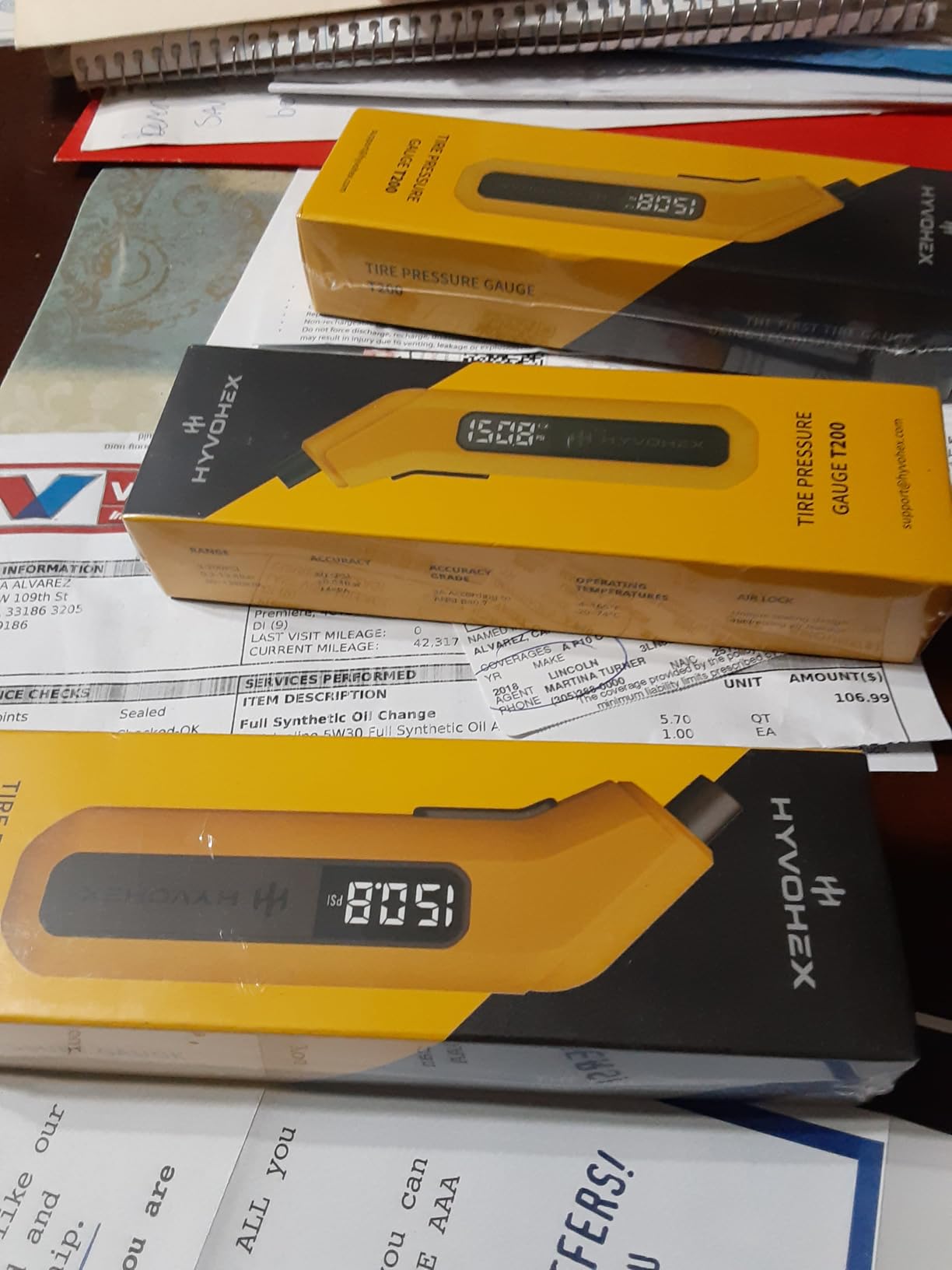 HYVOHEX Digital Tire Pressure Gauge 200 PSI for Car, RV, Truck, Bike | ANSI B40.7 Grade 2A(±0.5%) Calibrated, Replaceable AAA Batteries, LED Backlight Display, Industrial Tire Pressure Gauge Yellow customer photo 1