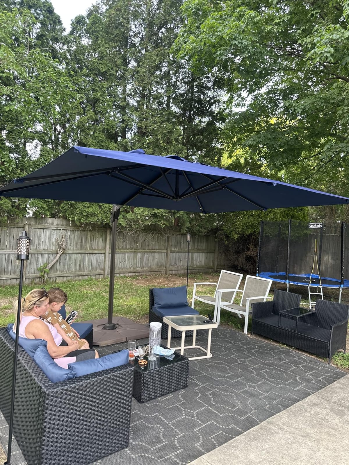 9' X 12' Cantilever Patio Umbrella Rectangular Outdoor Large Offset Umbrellas with 7 Tilts Adjustable 360°Rotation for Deck Pool Garden Backyard, Beige customer photo 1