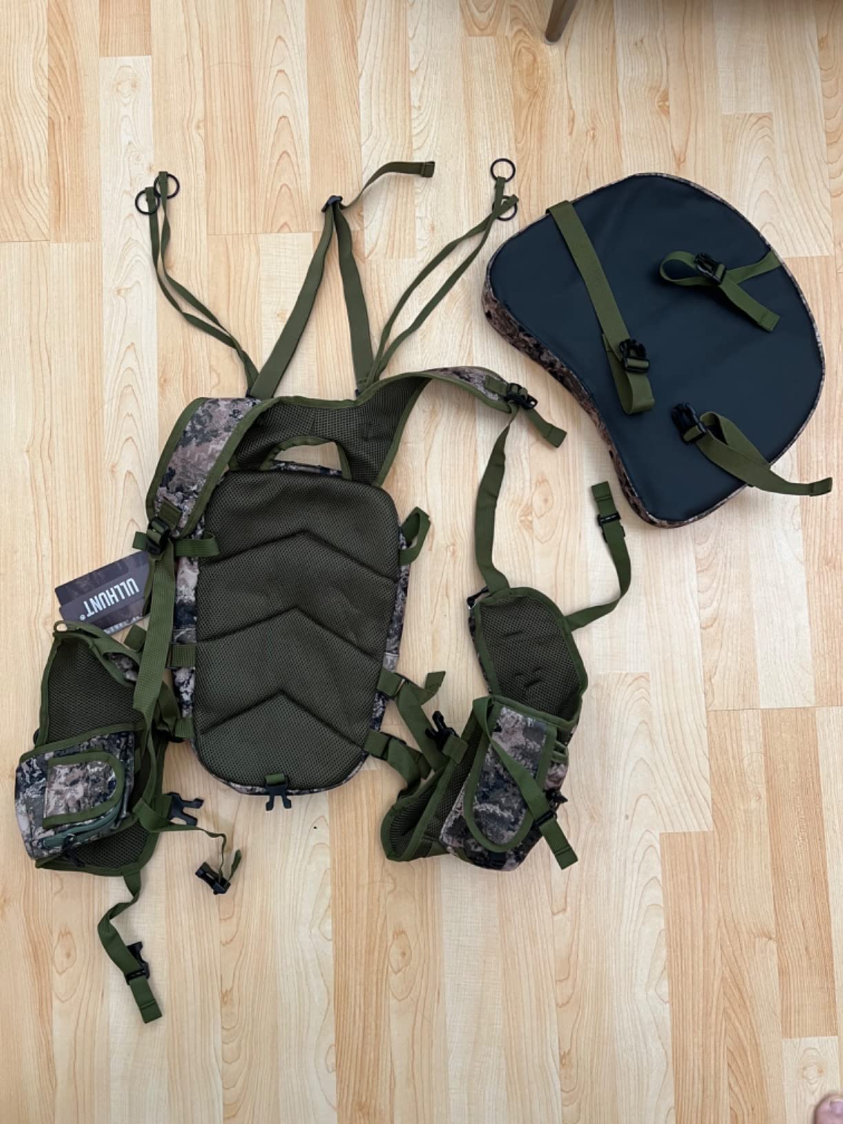 LUCKY CLOVER Turkey Vest, Comfortable Turkey Hunting Vest with Seat Cushion, Turkey Gear & Accessories customer photo 2