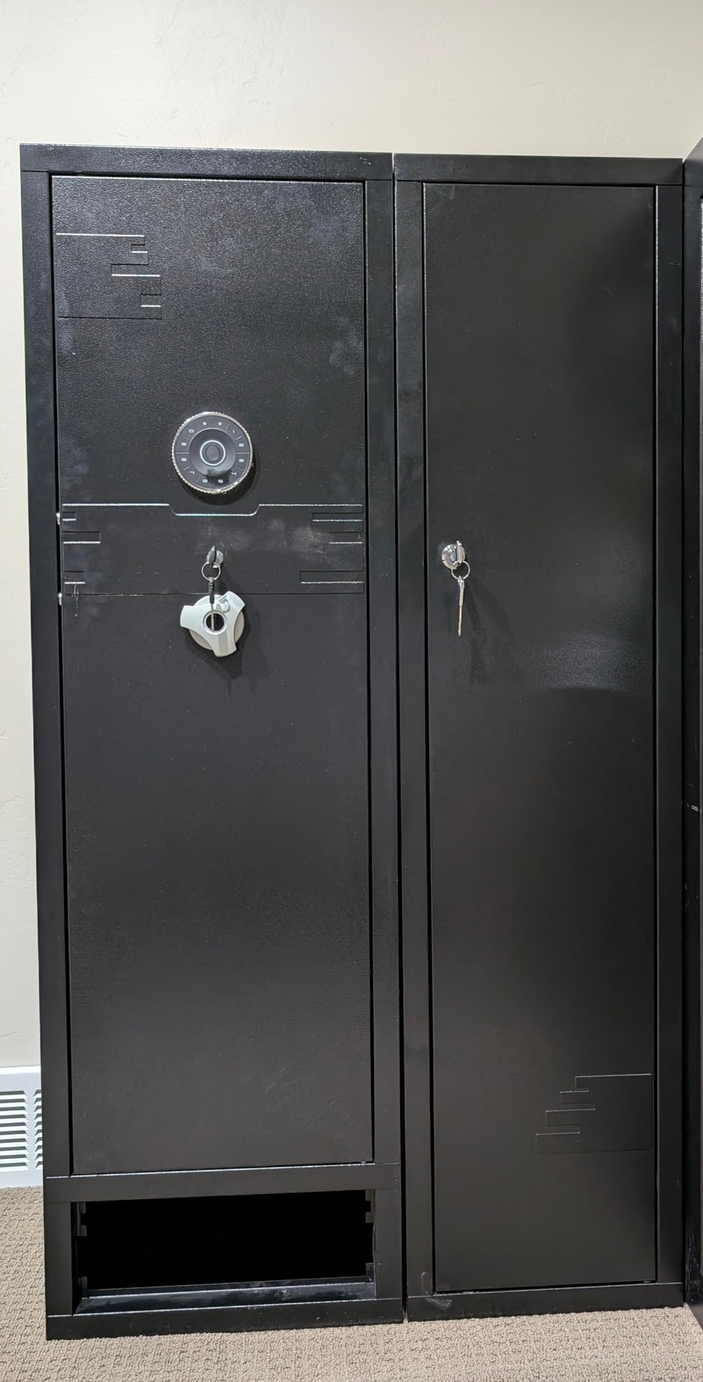 KAER Gun Safe, 59-Inch Tall Gun Cabinet, Home Safe, Large Safe for Home Use, Quick Access, with Drawers and Removable Shelves customer photo 1