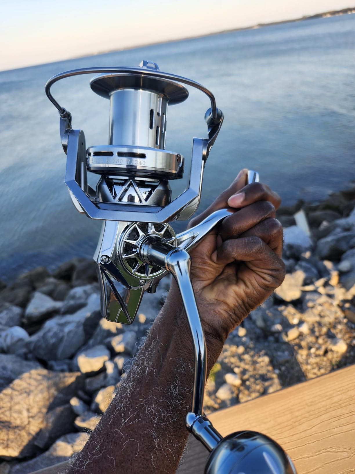 GARRET Spinning Reel, 8000/10000/12000 Aluminum Frame Surf Fishing Reels, Carbon Fiber 55LB Power Drag, Heavy Long Casting Inshore Saltwater & Offshore Saltwater Freshwater Fish Reel customer photo 2