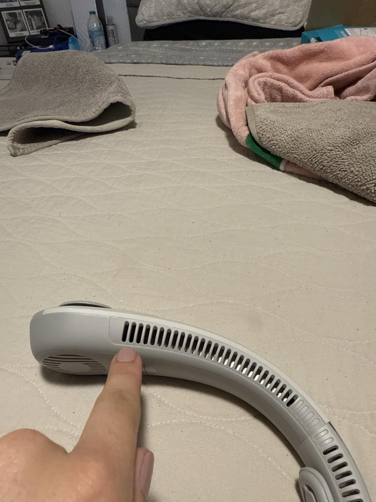 Portable Neck Fan that Blow Cold Air, LED Display, Rechargeable Hands-Free Wearable Cooling Personal Fan, 5 Speed, Neck Support, Bladeless Neck Air Conditioner, Gifts for Women/Men, Hot Flashes customer photo 1
