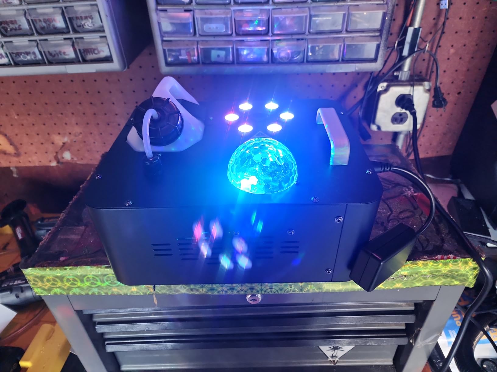 800W Fake Snow Maker Machine: Artificial Snow Machine by Wireless Remote Control - Portable Making Fake Snow Machines for Outdoors Indoor Stage Backyard Wedding Holiday Parties Photography Decoration customer photo 1