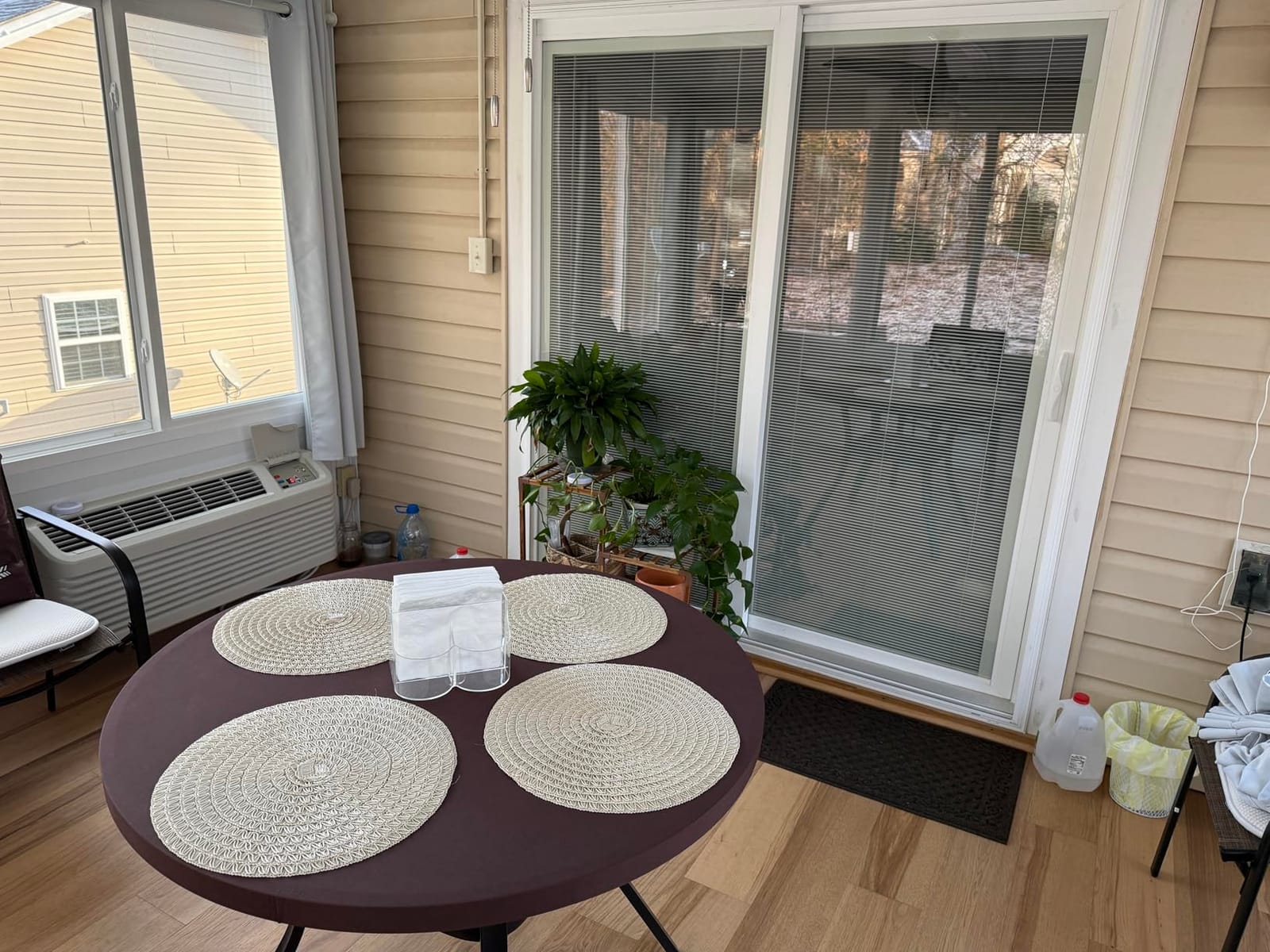 DIFY 7 Pieces Outdoor Patio Dining Set for 6, 47.2