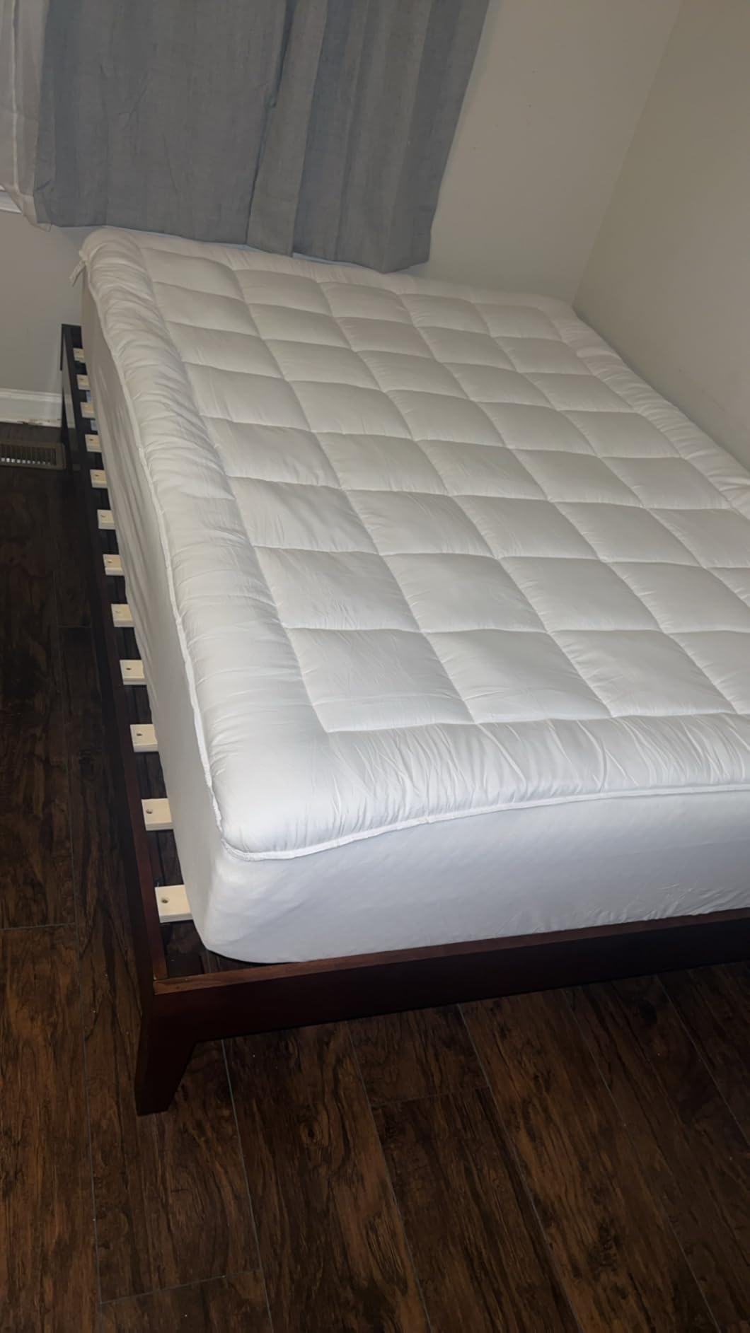 Yaheetech Queen Size Solid Wood Platform Bed Frame Low-Profile Dark Walnut | Sturdy rubberwood frame with 12 plywood slats offers solid support, assembles easily, and stays quiet, no box spring needed customer photo 2
