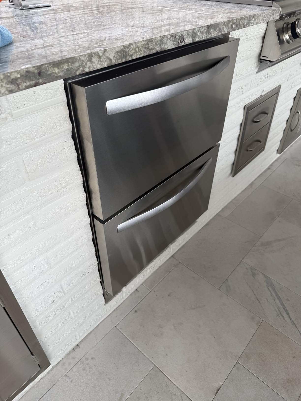 HCK 24 Inch Under Counter Double Drawer Fridge, Stainless Steel Outdoor Beverage Refrigerator for Patio, Built-in Beverage Fridge for Home & Commercial Use customer photo 1