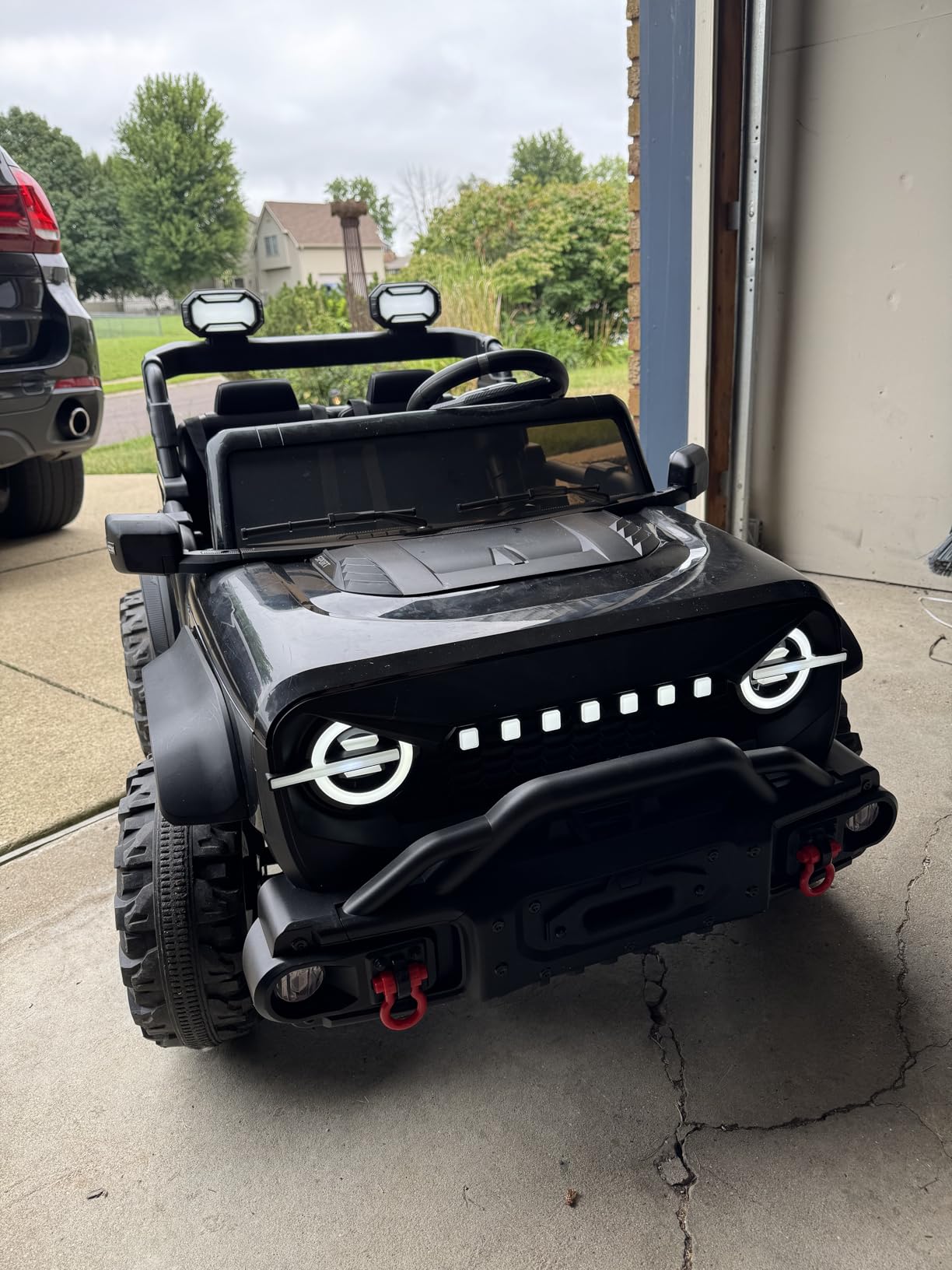 Best Choice Products Kids 24V 2-Seater Electric Ride On Car Truck w/ 132lb Weight Capacity, Parent Control, Bluetooth, LED Lights - Black customer photo 2