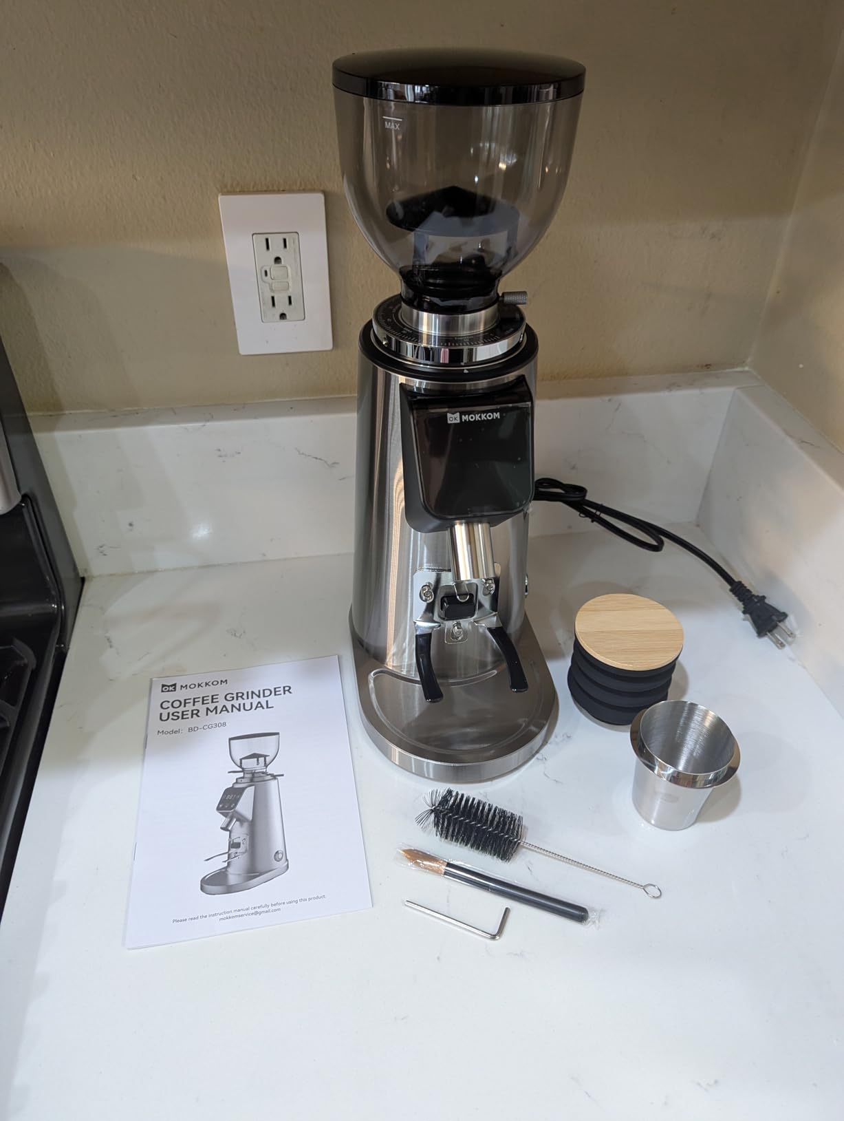 MOKKOM Professional 64mm Flat Burr Coffee Grinder with 100 Grind Settings, All-Metal Stainless Steel Body customer photo 1