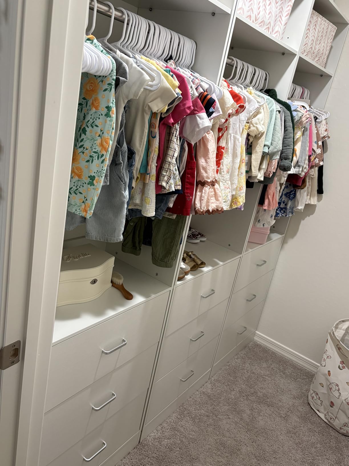 Besiost 4FT Closet Systems with 6 Wood Drawers, Closet System Set of 2 | Closet Organizer System with 2 Hanging Rods & 2 Shelves, Heavy Duty Walk-in Closet, White (42.6