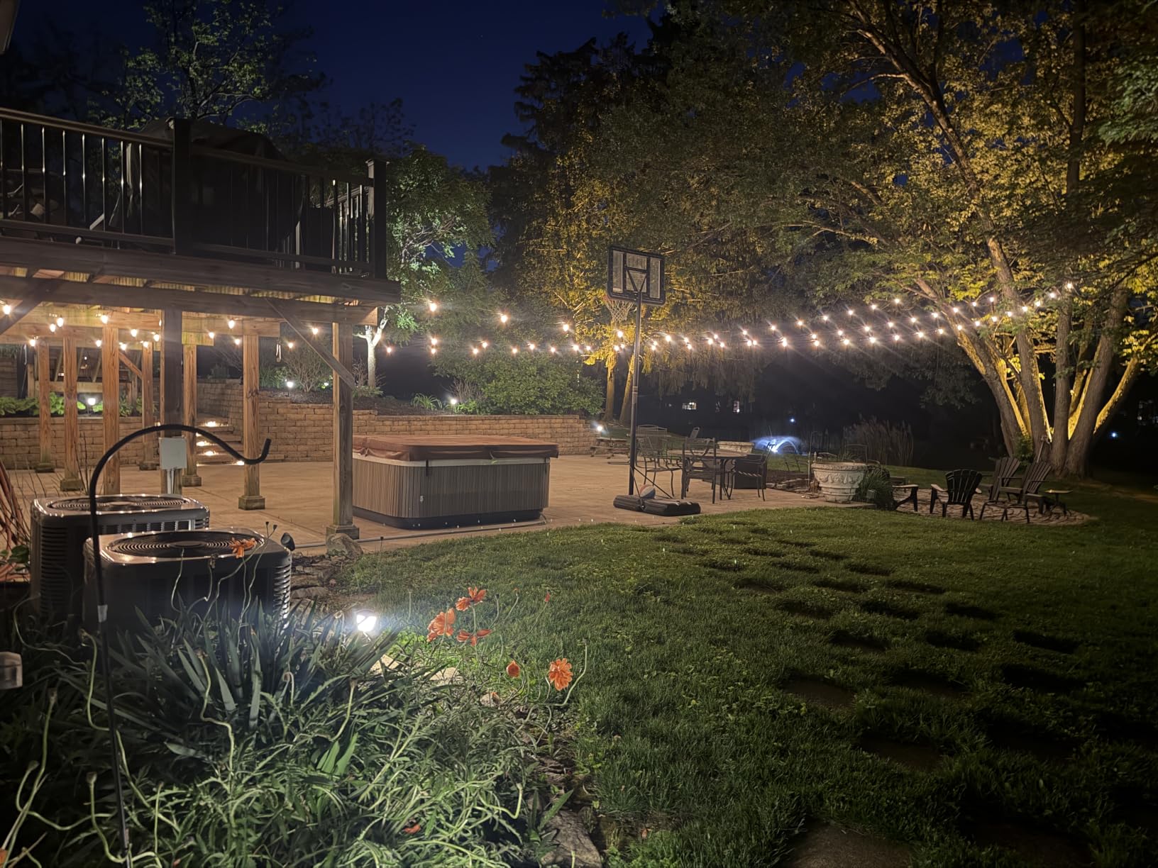 Brightown Outdoor String Lights Patio Lights 100FT ST38 Waterproof Dimmable | Connectable Shatterproof LED Christmas Lights, Hanging Outside Light for Backyard, Porch, Deck, Balcony, Garden, Home Decor customer photo 2