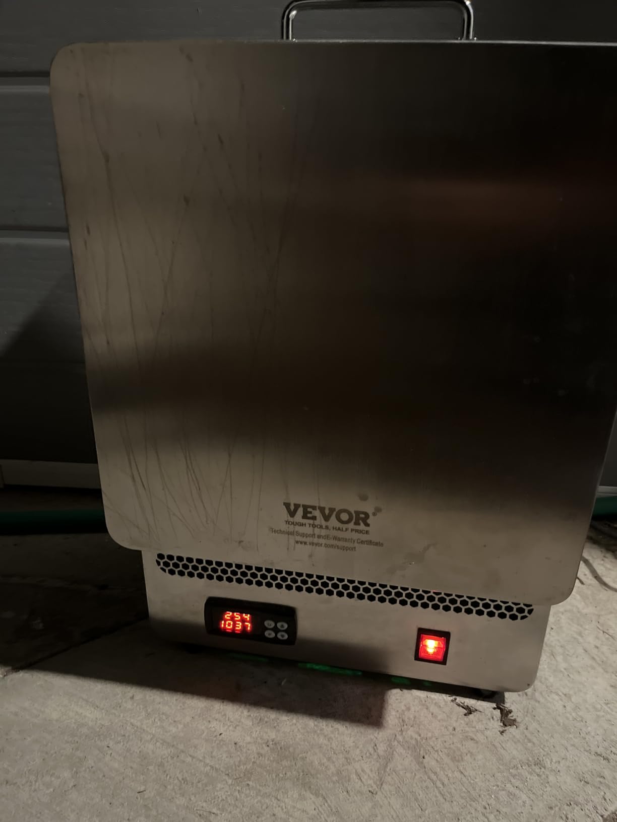 VEVOR 1500W Programmable Electric Kiln, Digital Melting Furnace with Multi-Stage Temperature Control, Stainless Steel 2192°F/1200℃ for Jewelry, Metal, Glass, Ceramics, Wax Casting & DIY Crafts customer photo 2