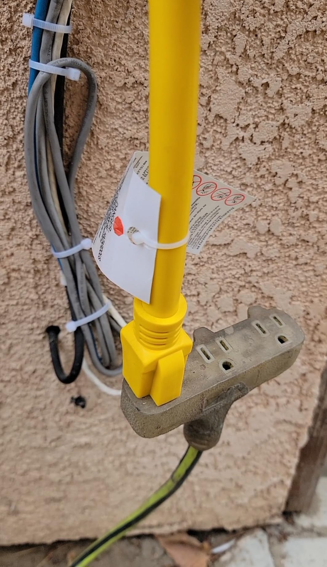 Connecticut Electric Series 2 Backup Power Manual Transfer Switch Kit, 50 Amp, 10 Circuits, with 25' Cord & Outdoor Rated 50A Inlet (Transfer Switch Kit - 25 ft Cord) customer photo 1