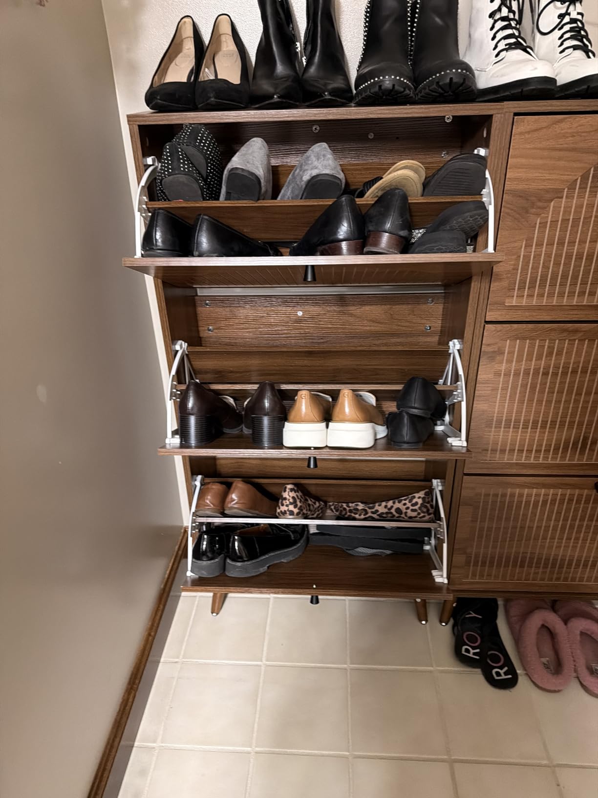 Fsbecl Shoe Storage Cabinet for Entryway with 4 Fluted Flip Drawers, Walnut, Slim Freestanding Shoe Organizer with Hidden Storage, Adjust Shelves, Wooden 2-in-1 Hall Tree for Entryway Foyer, 18-24 Pairs customer photo 1